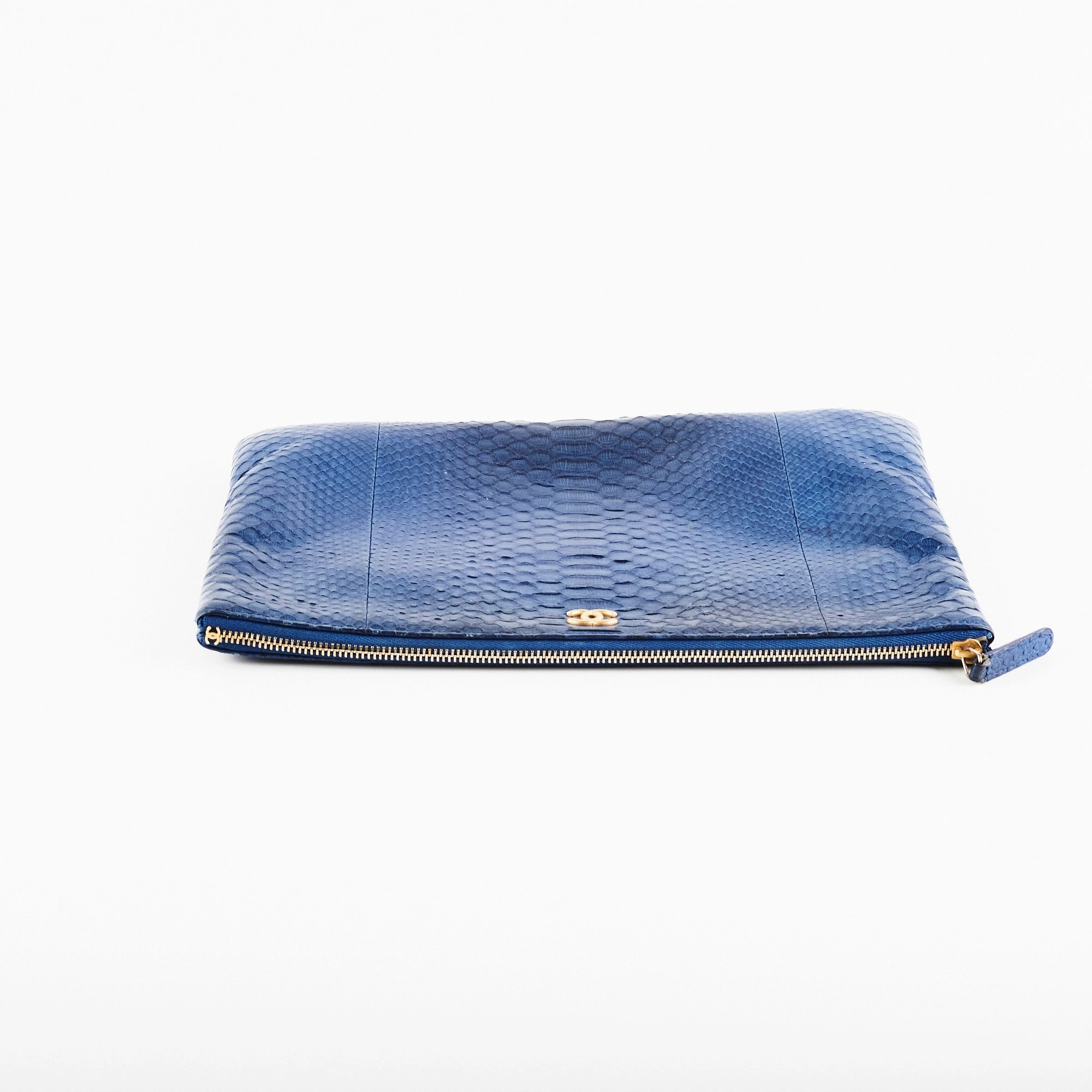 Chanel O case Medium Exotic Leather Blue