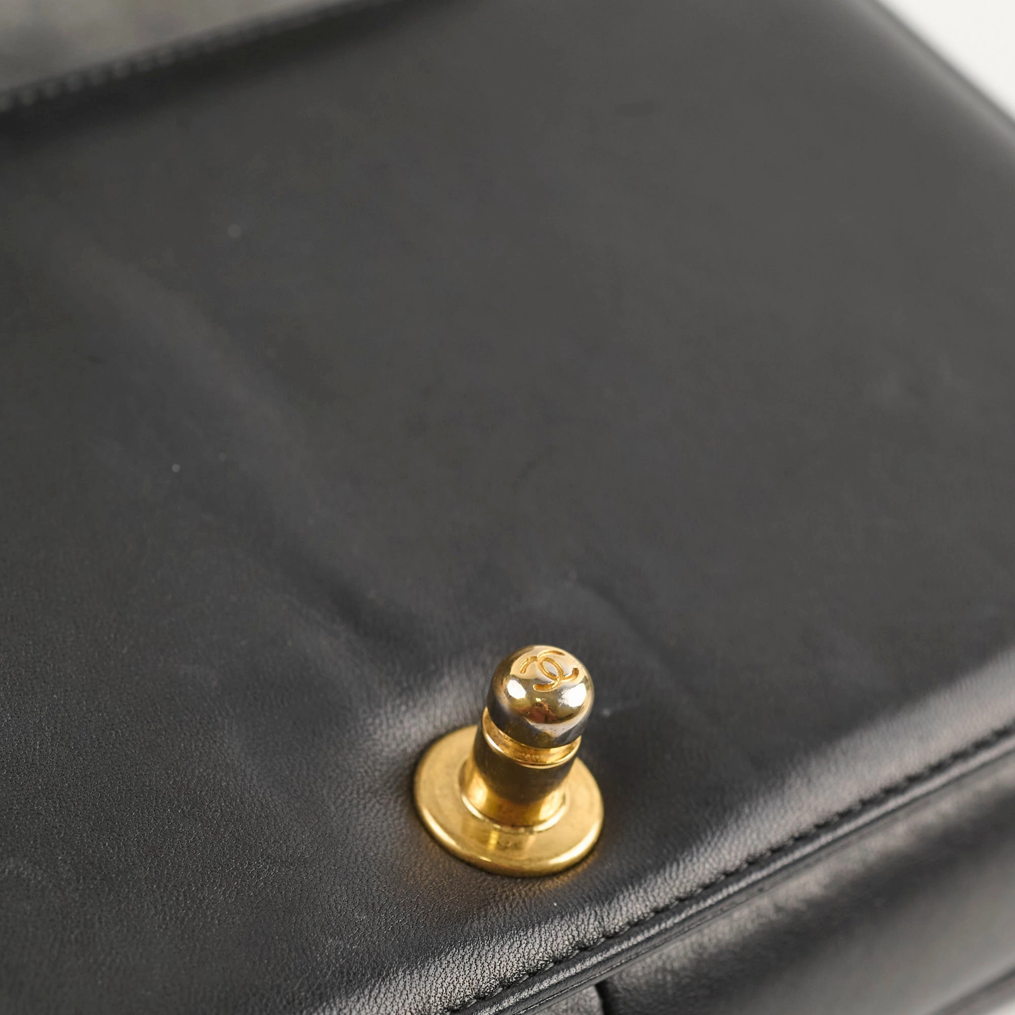 Chanel Old Medium Boy Bag Lambskin Black