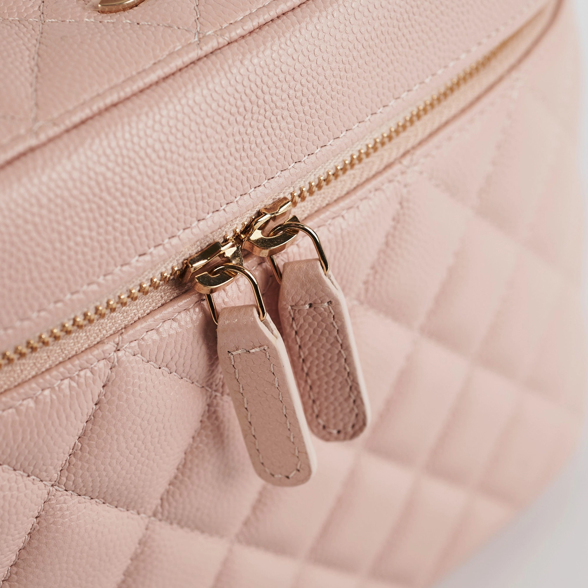 Chanel Pink Caviar Vanity - 21C