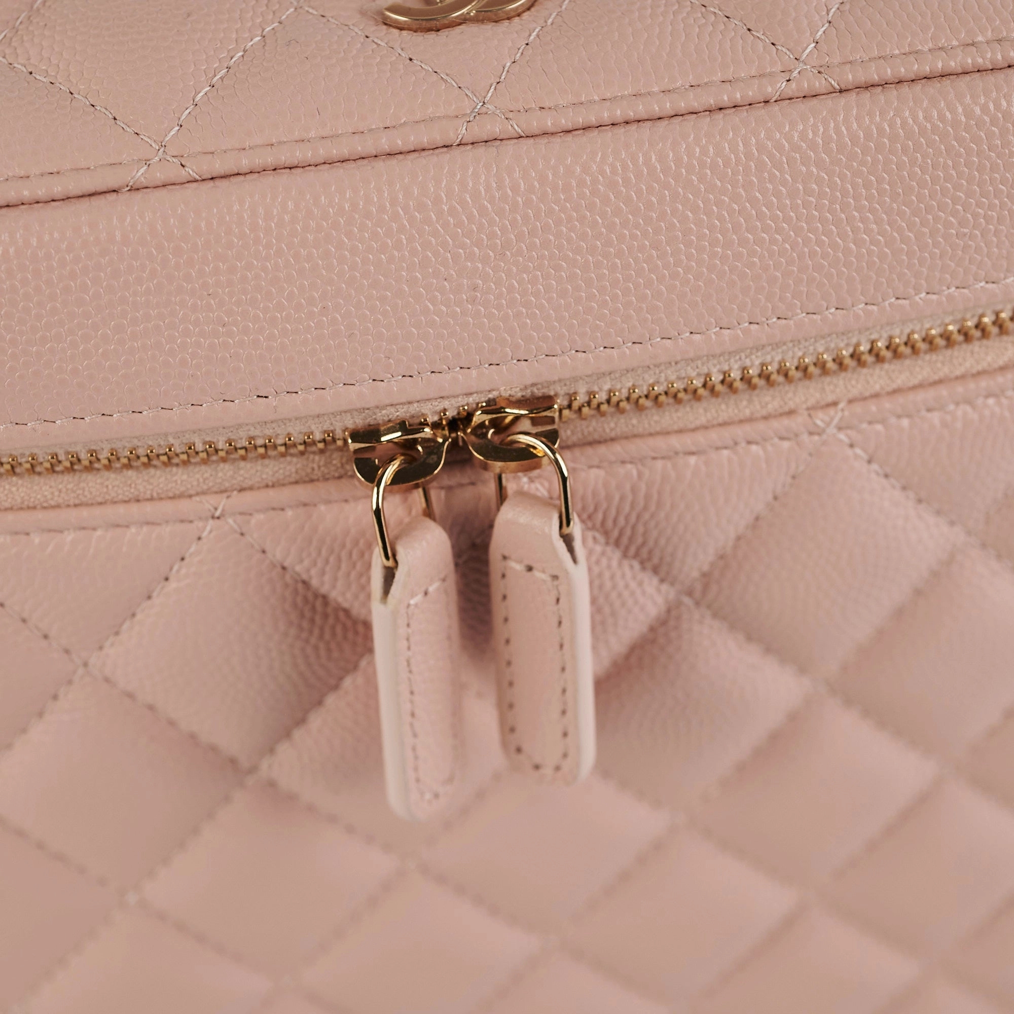 Chanel Pink Caviar Vanity - 21C
