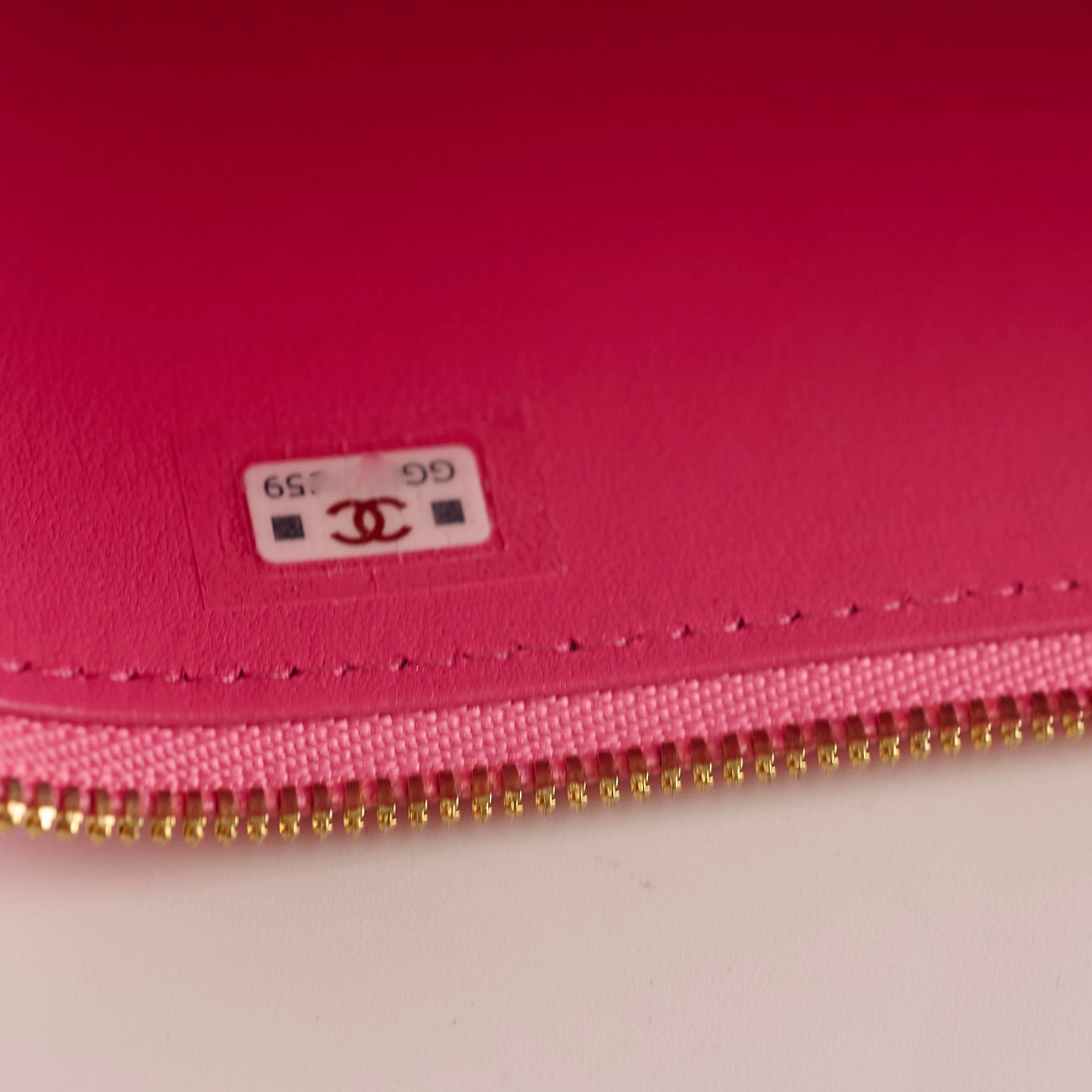 Chanel Pink Vanity Coco Chain (microchip)