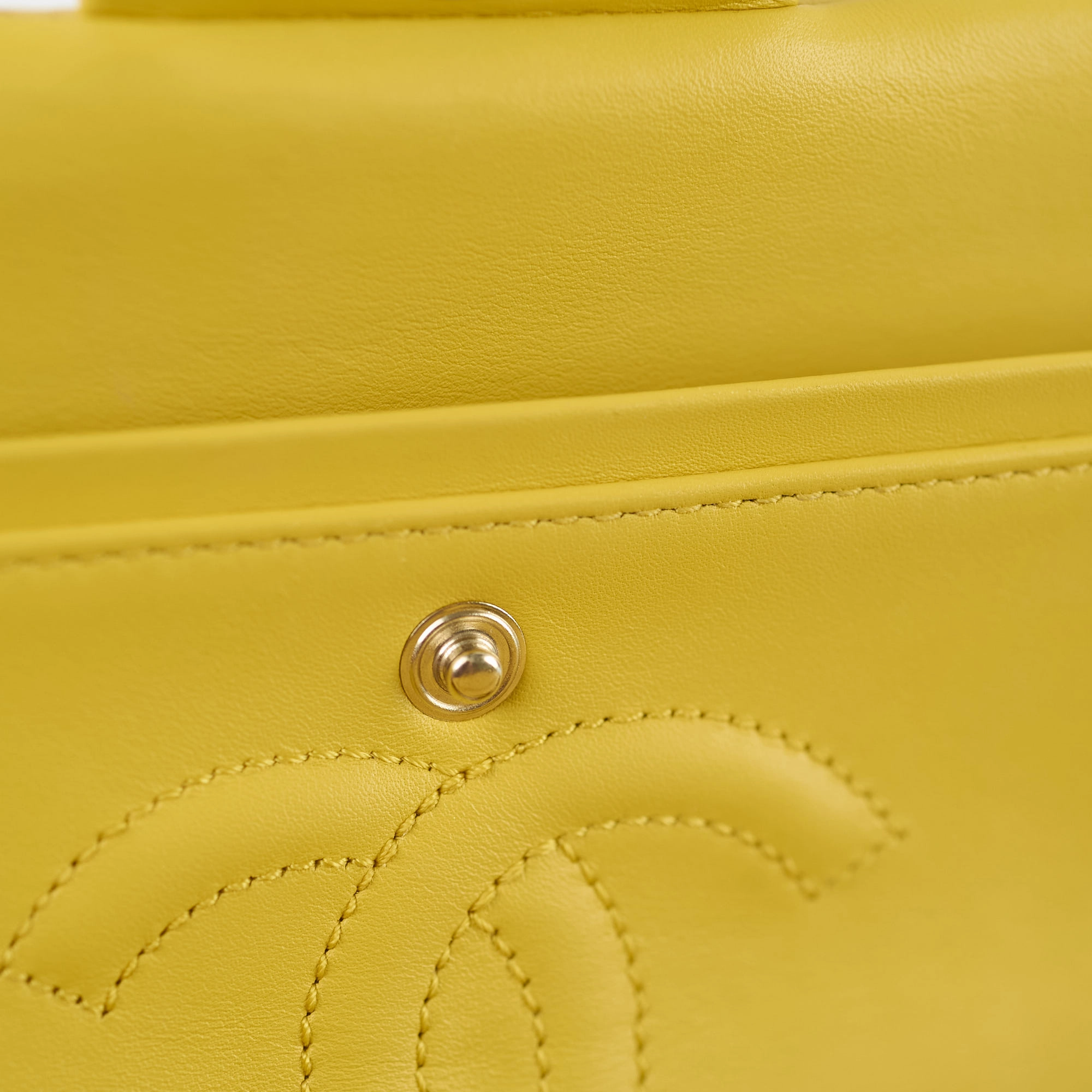 Chanel Python Medium M/L Classic Flap Yellow Series 22
