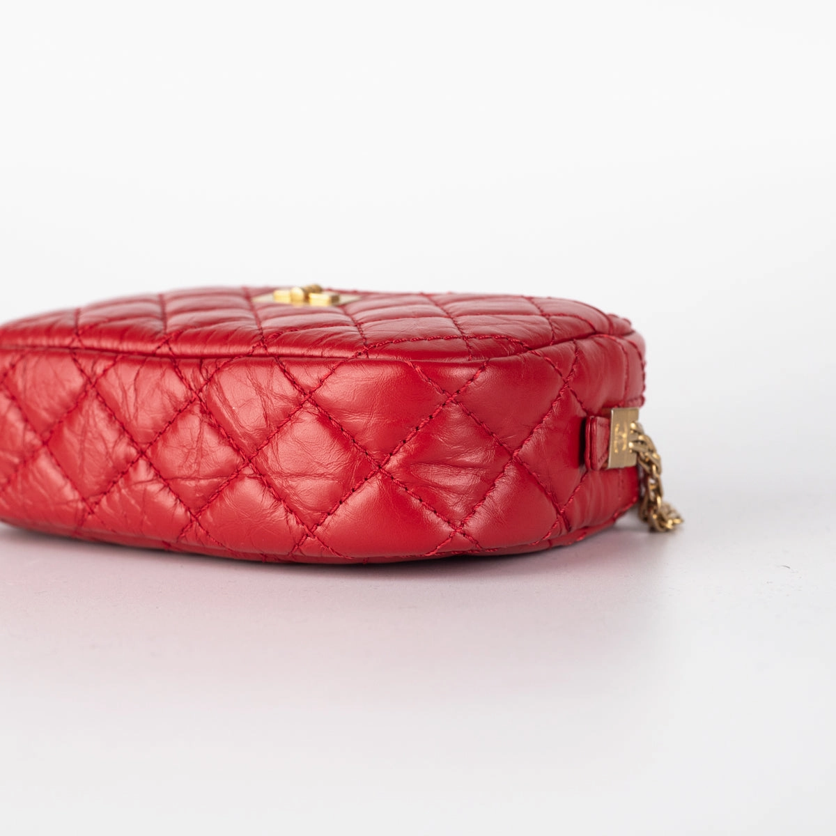 Chanel Quilted Calfskin 2.55 Reissue Mini Camera Bag Red