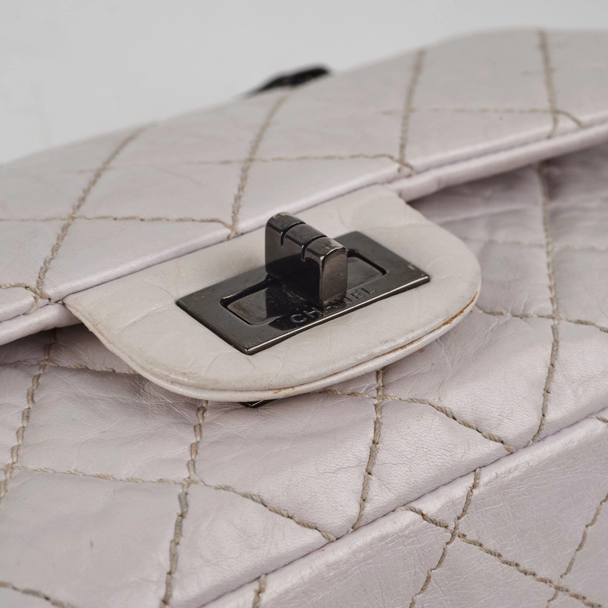 Chanel Reissue 225 Grey