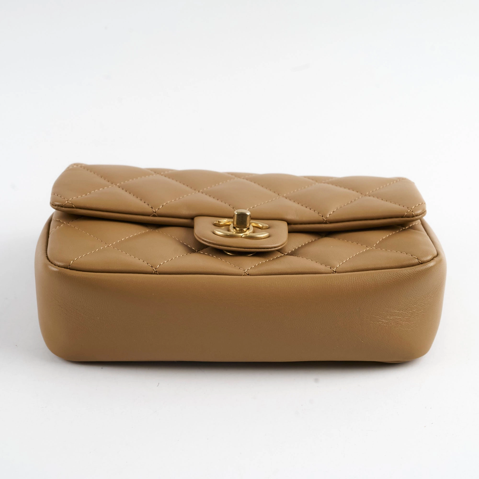 Chanel seasonal flap dark beige (microchip)