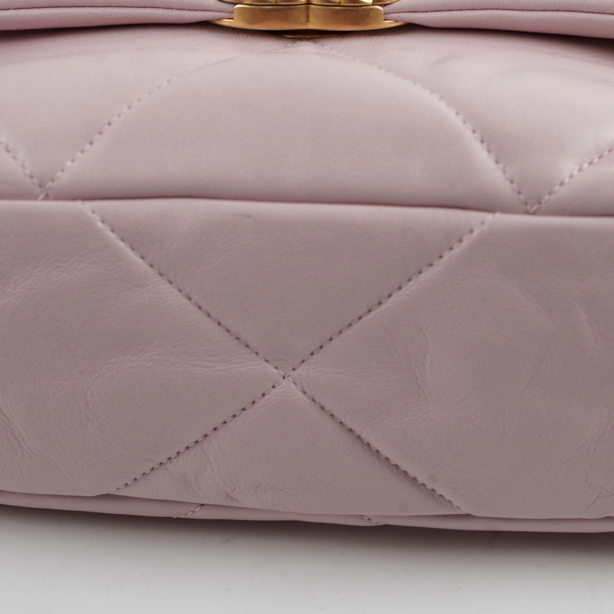 Chanel Small 19 Light Pink 31 Series