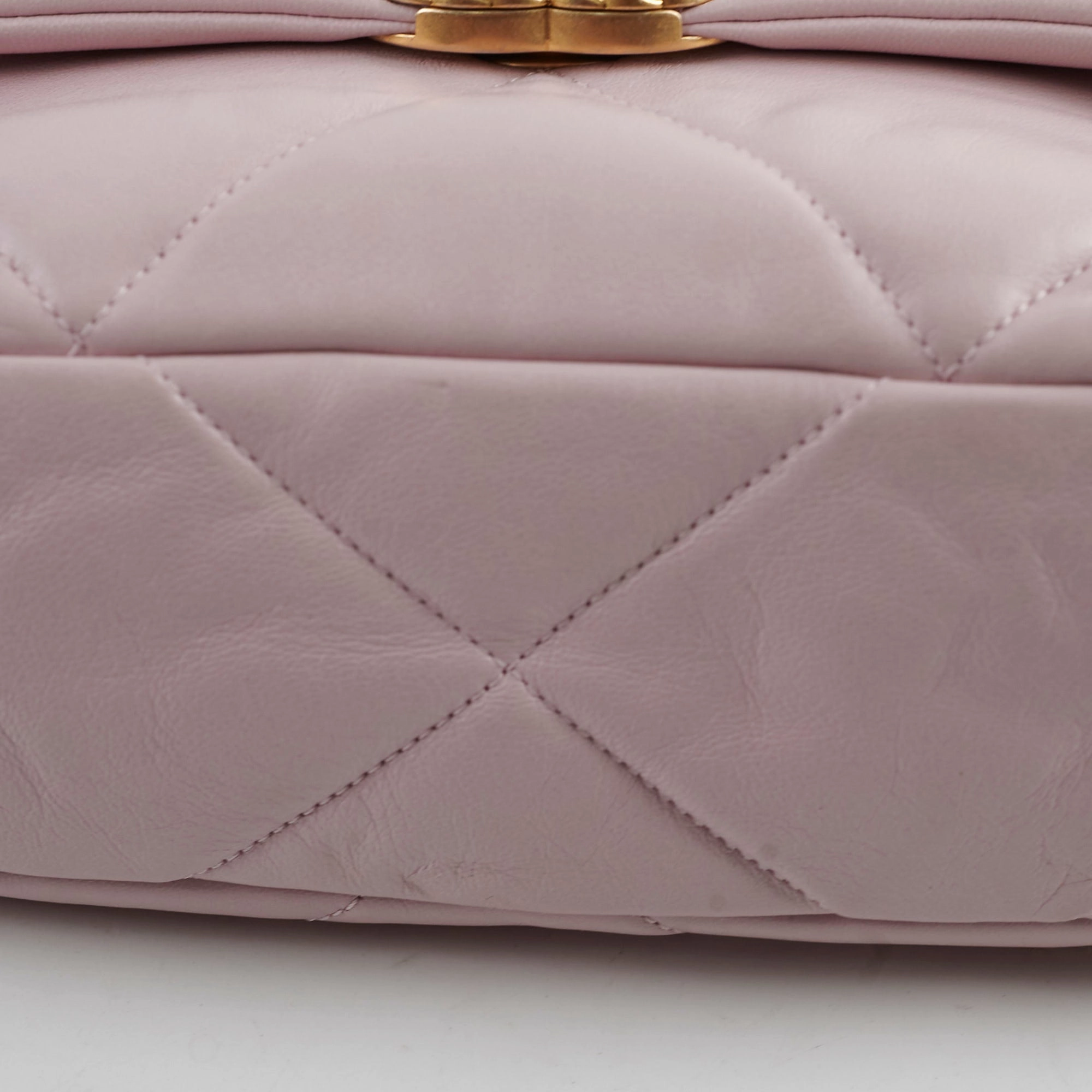 Chanel Small 19 Light Pink 31 Series