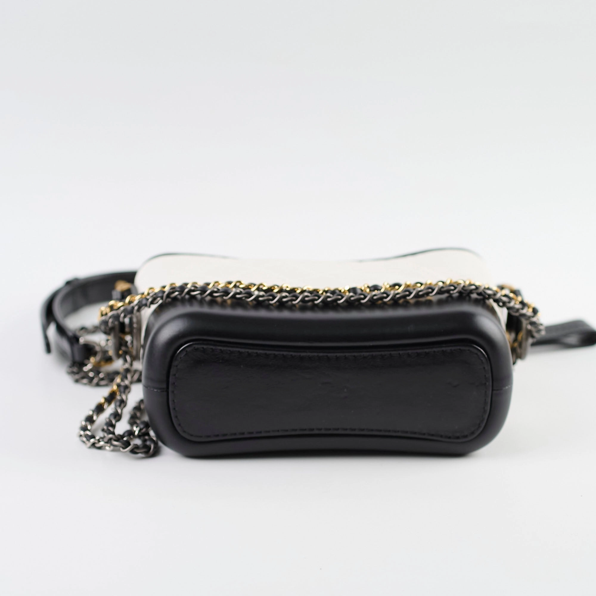 Chanel Small Grabrielle Bag White/Black