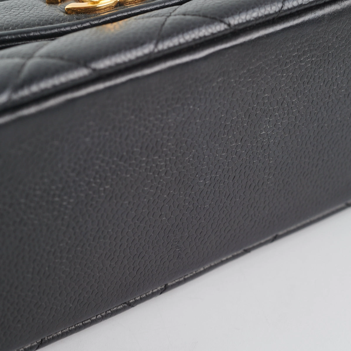 Chanel Vintage Caviar Medium Diana Flap Bag Black