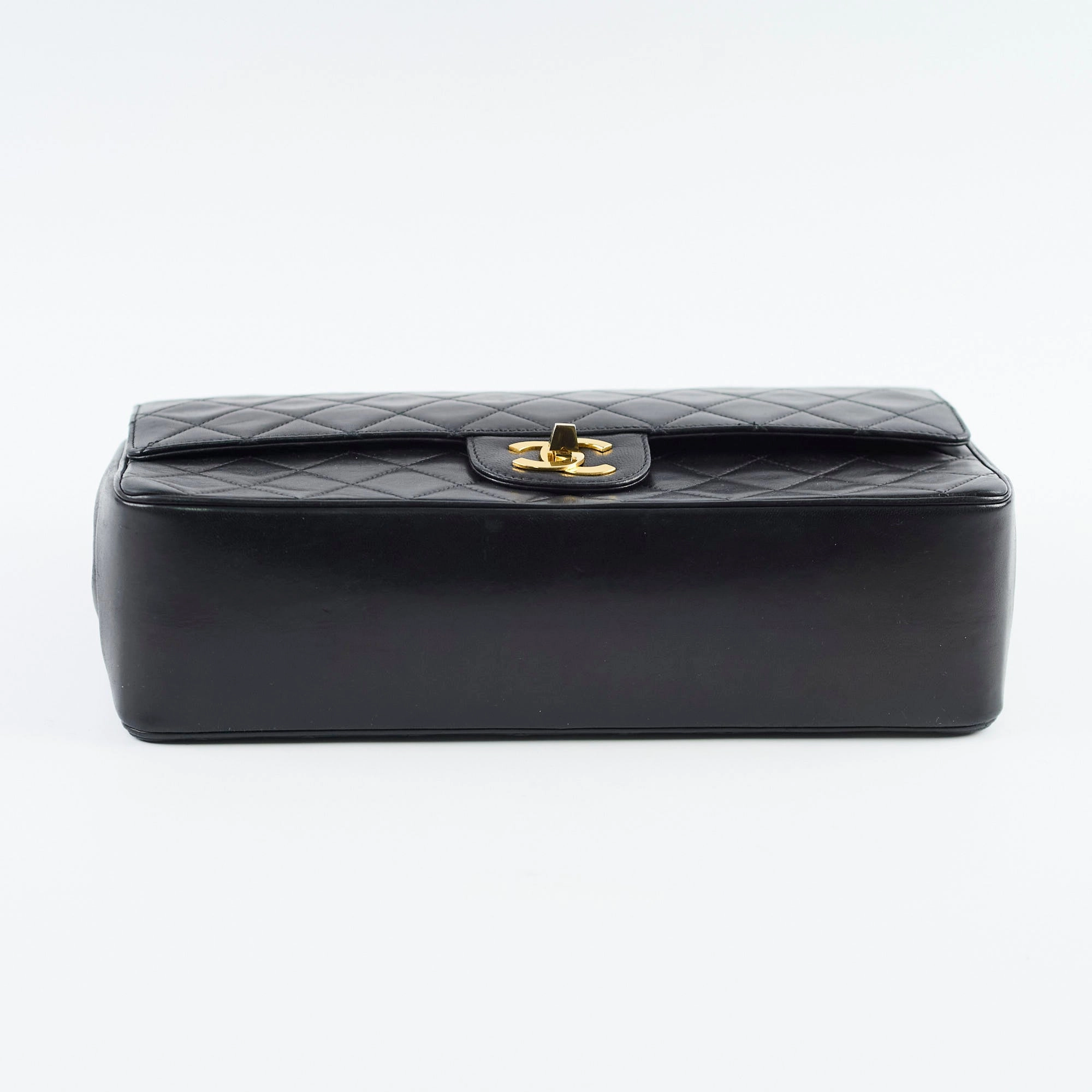 Chanel Vintage Medium Classic Flap Bag Black