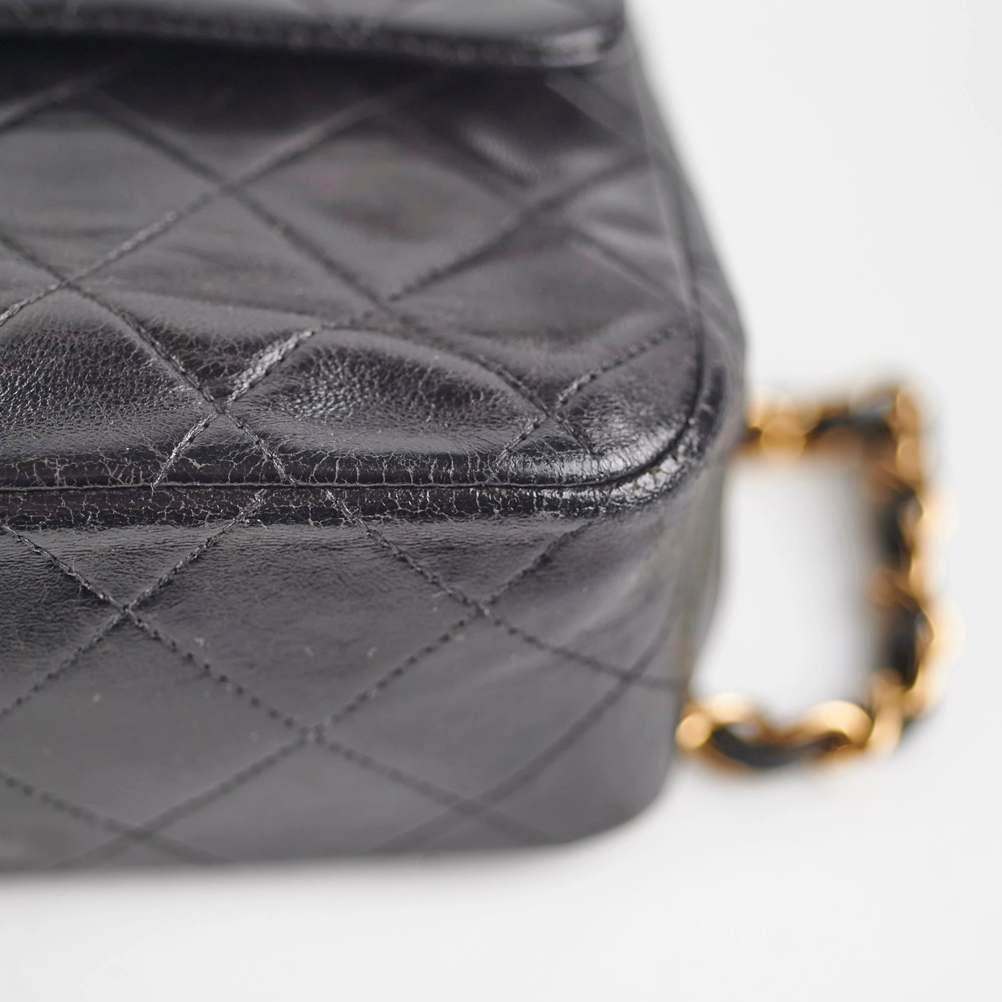 Chanel Vintage Small Classic Flap Lambskin Black - Series 2