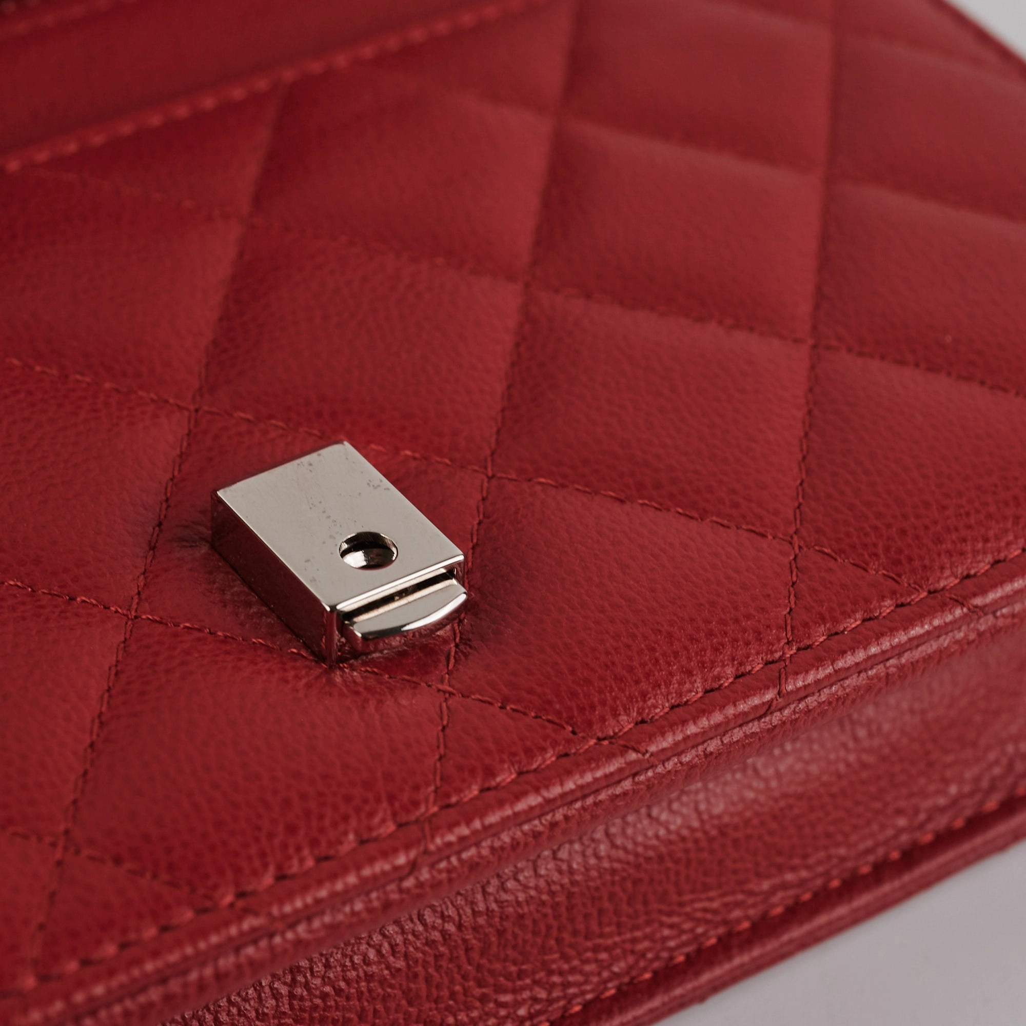 Chanel Wallet On Chain (WOC) Red