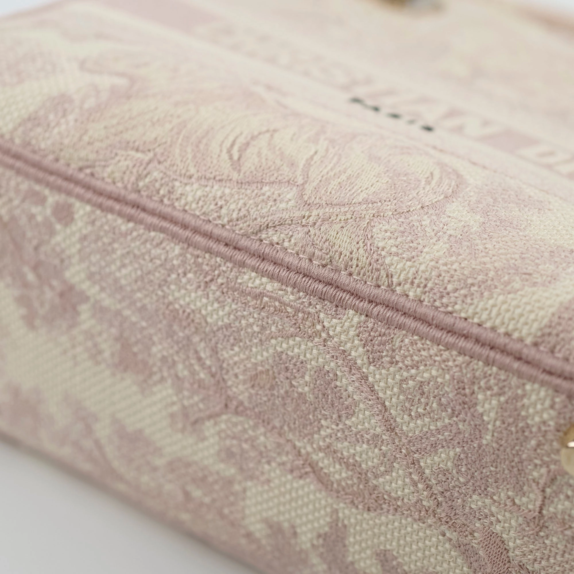 Christian Dior Medium D-Lite Toile De Juoy Pink
