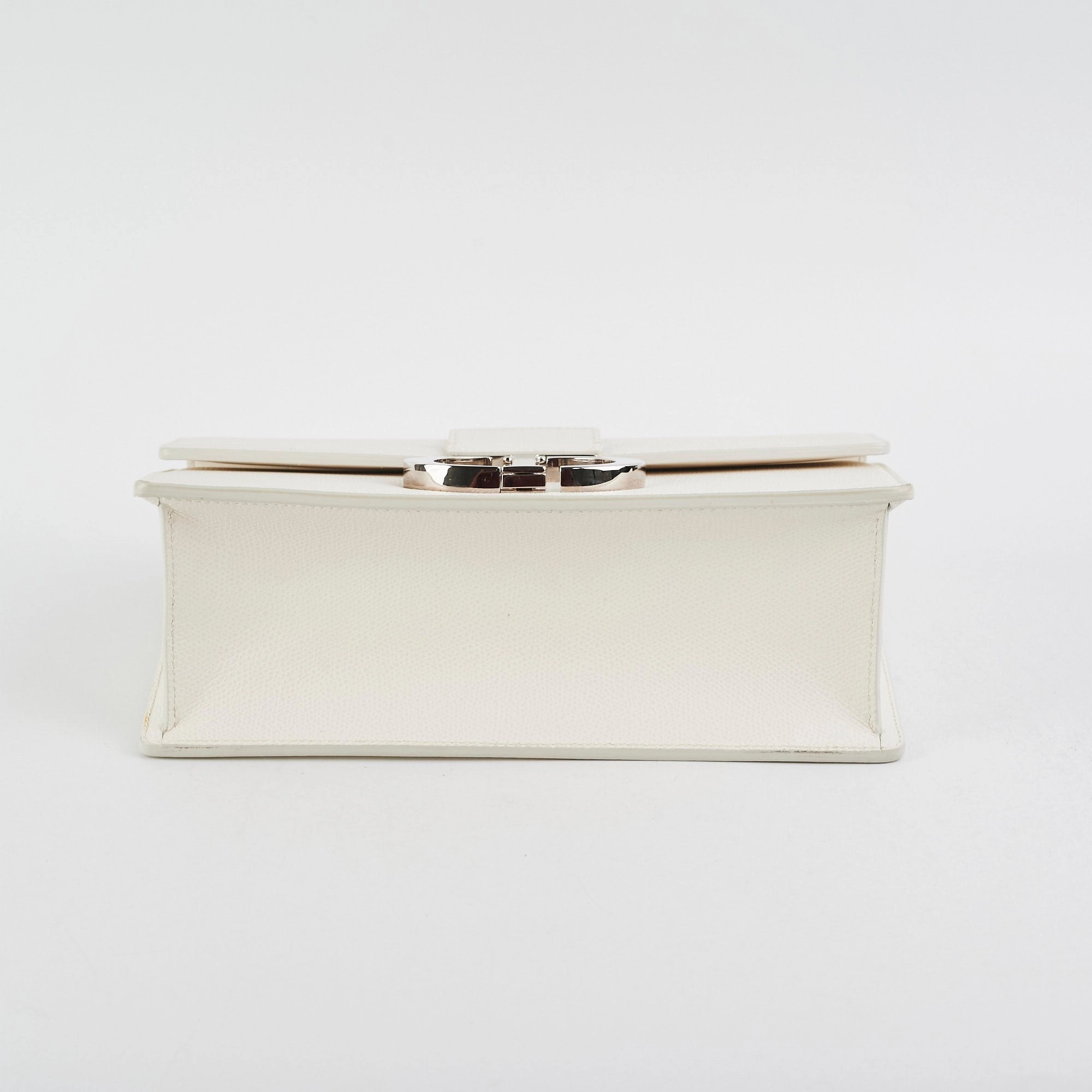Christian Dior Montaigne 30 White