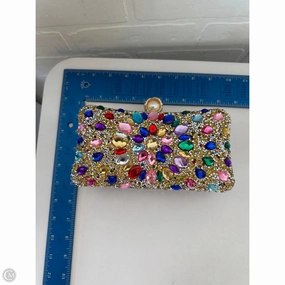 Clutch By Clothes Mentor, Size: Medium