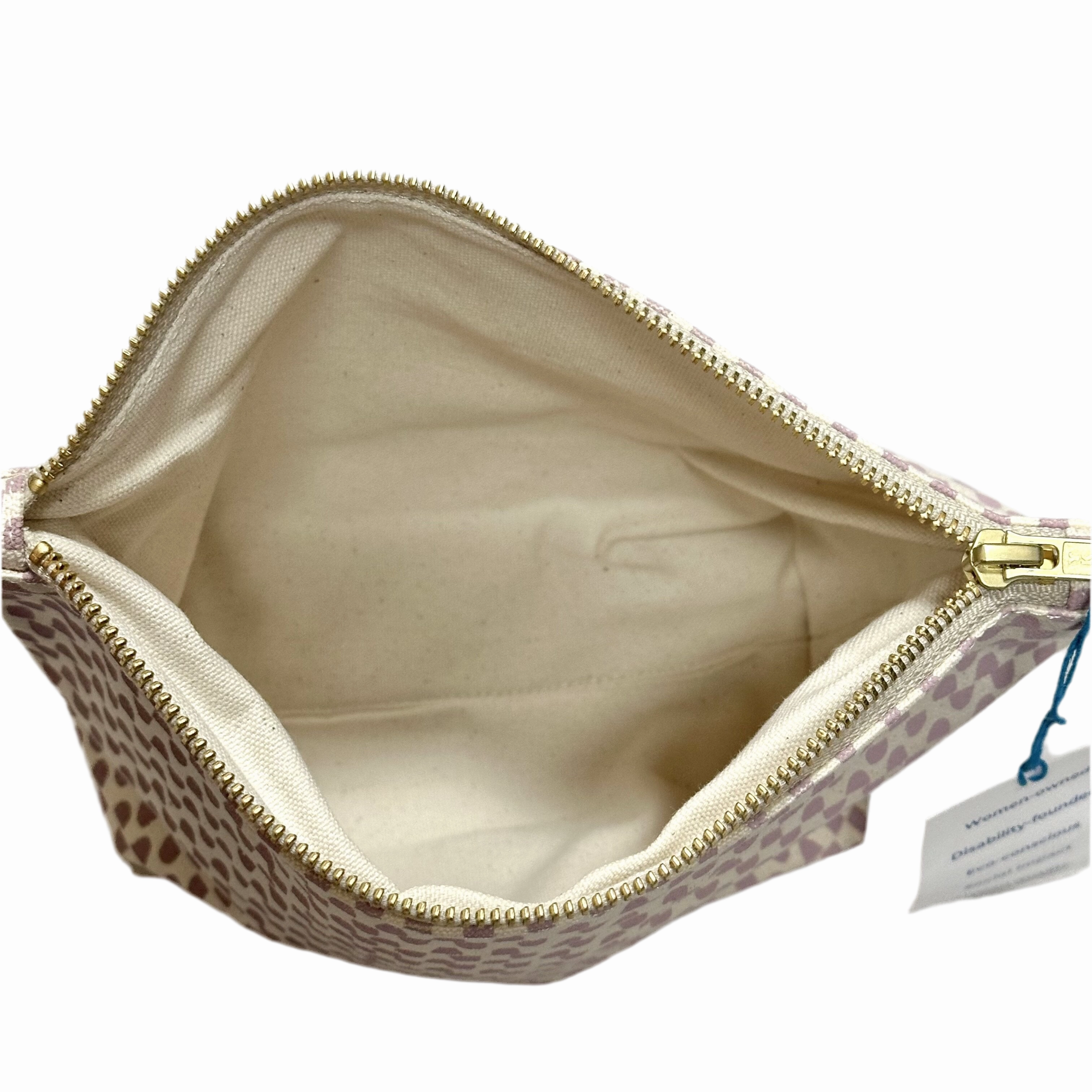 Clutch By Dance Happy Size: Medium