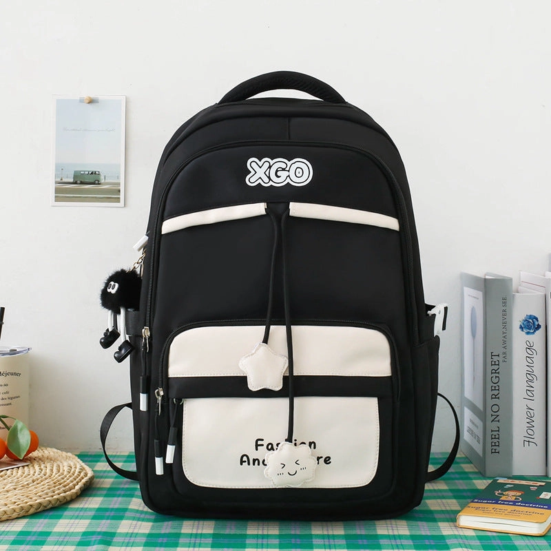 Contrast color school bag. Large capacity nylon casual