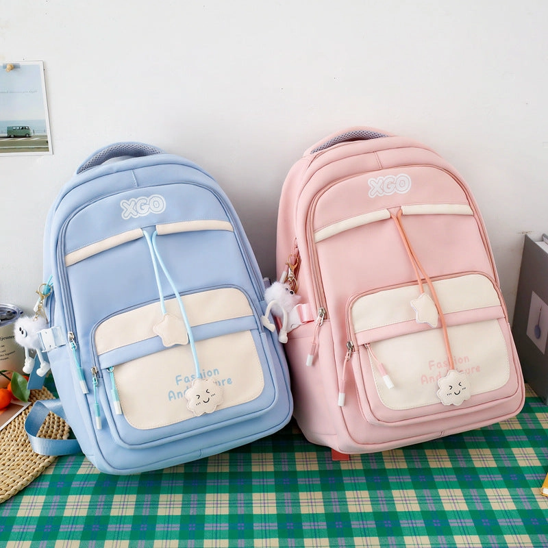 Contrast color school bag. Large capacity nylon casual