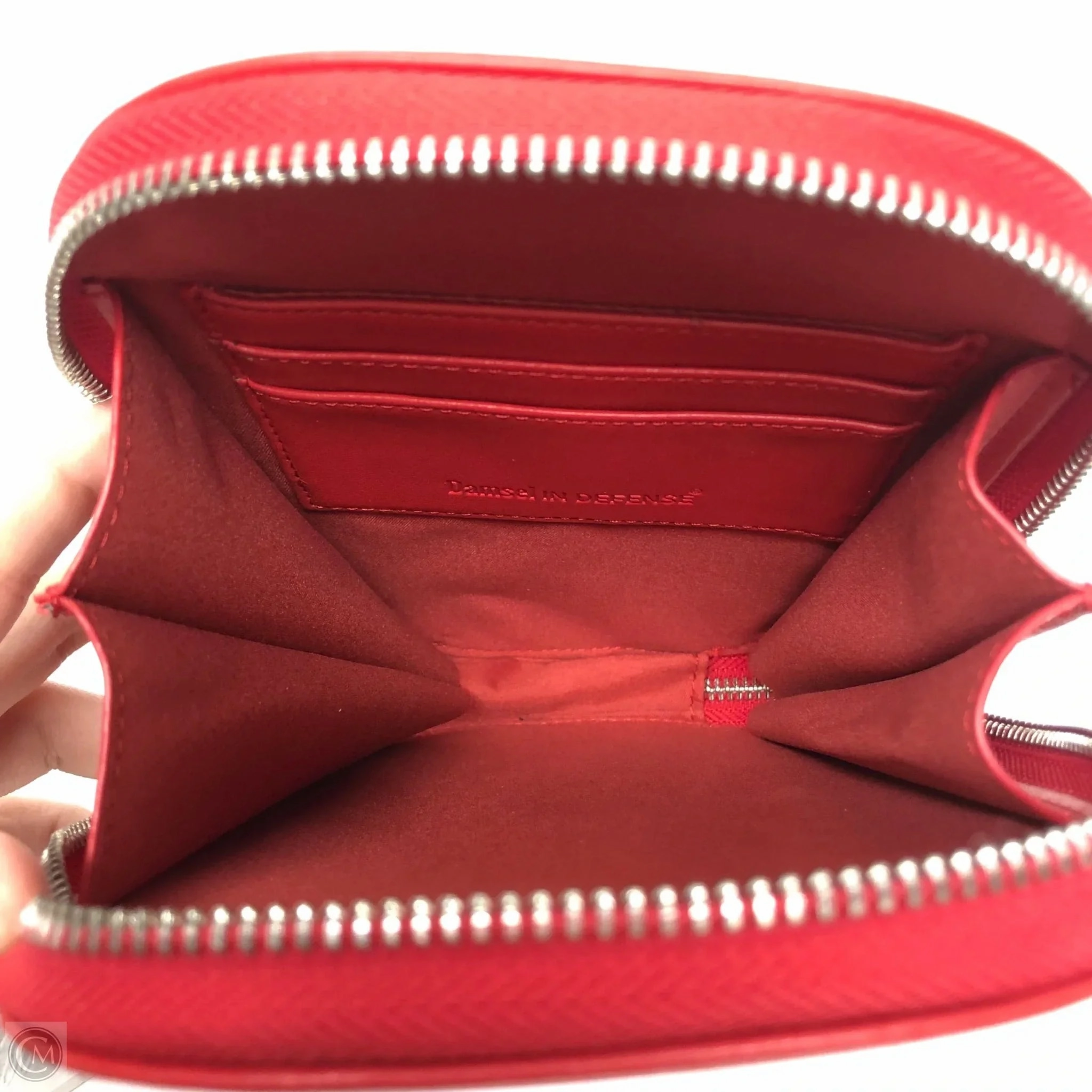Crossbody By Clothes Mentor, Size: Small