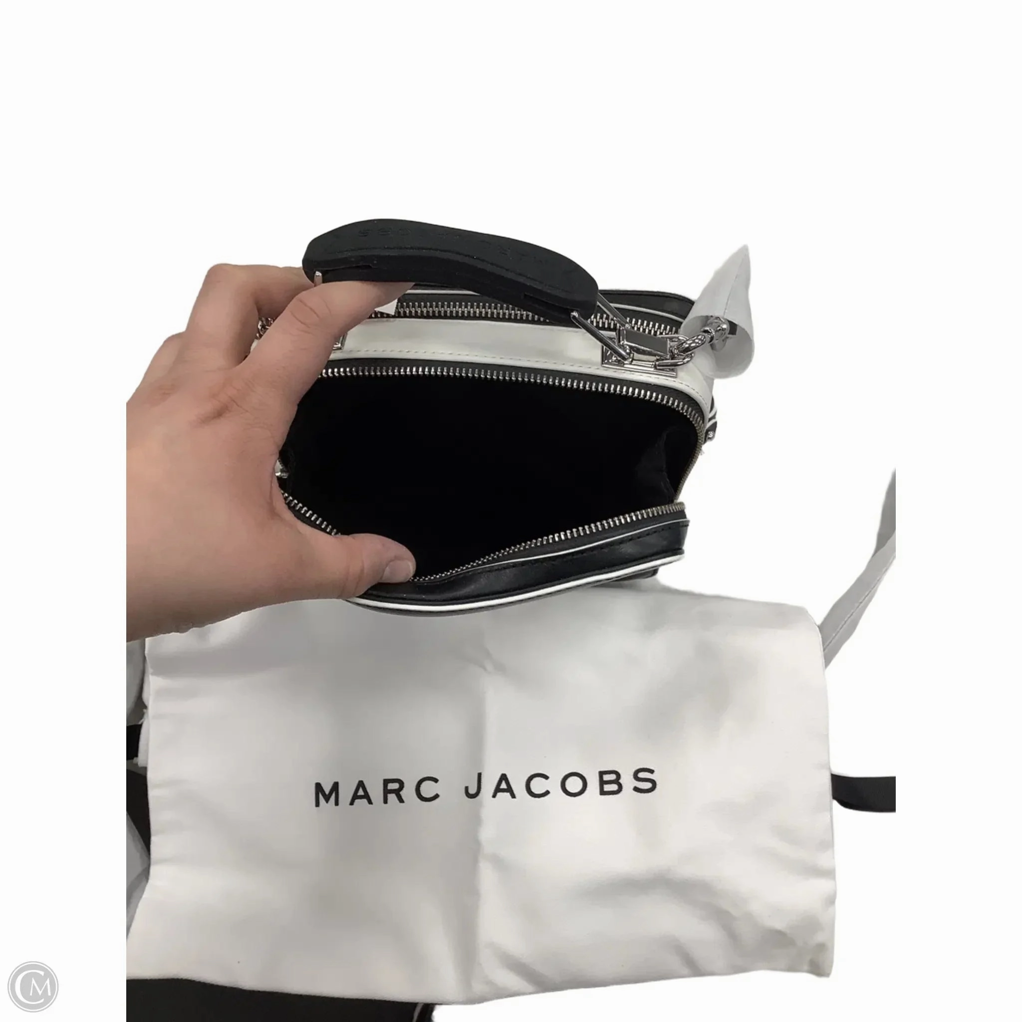 Crossbody Luxury Designer By Marc Jacobs, Size: Small