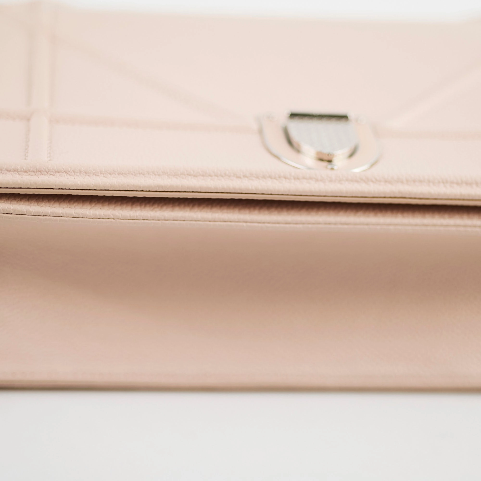 Dior Diorama Medium Light Pink