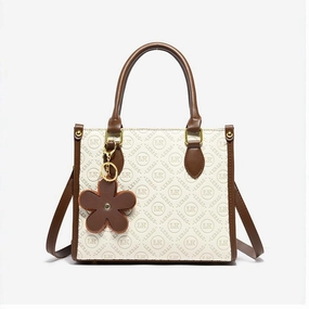 Exquisite tote bag