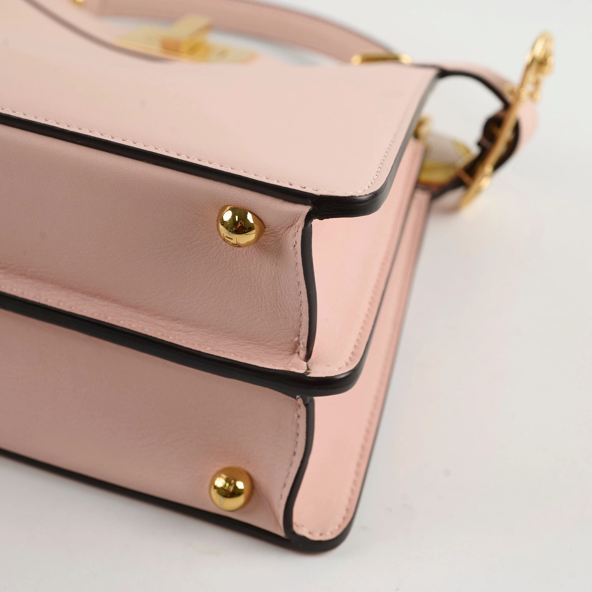 Fendace Small Peekaboo Pink