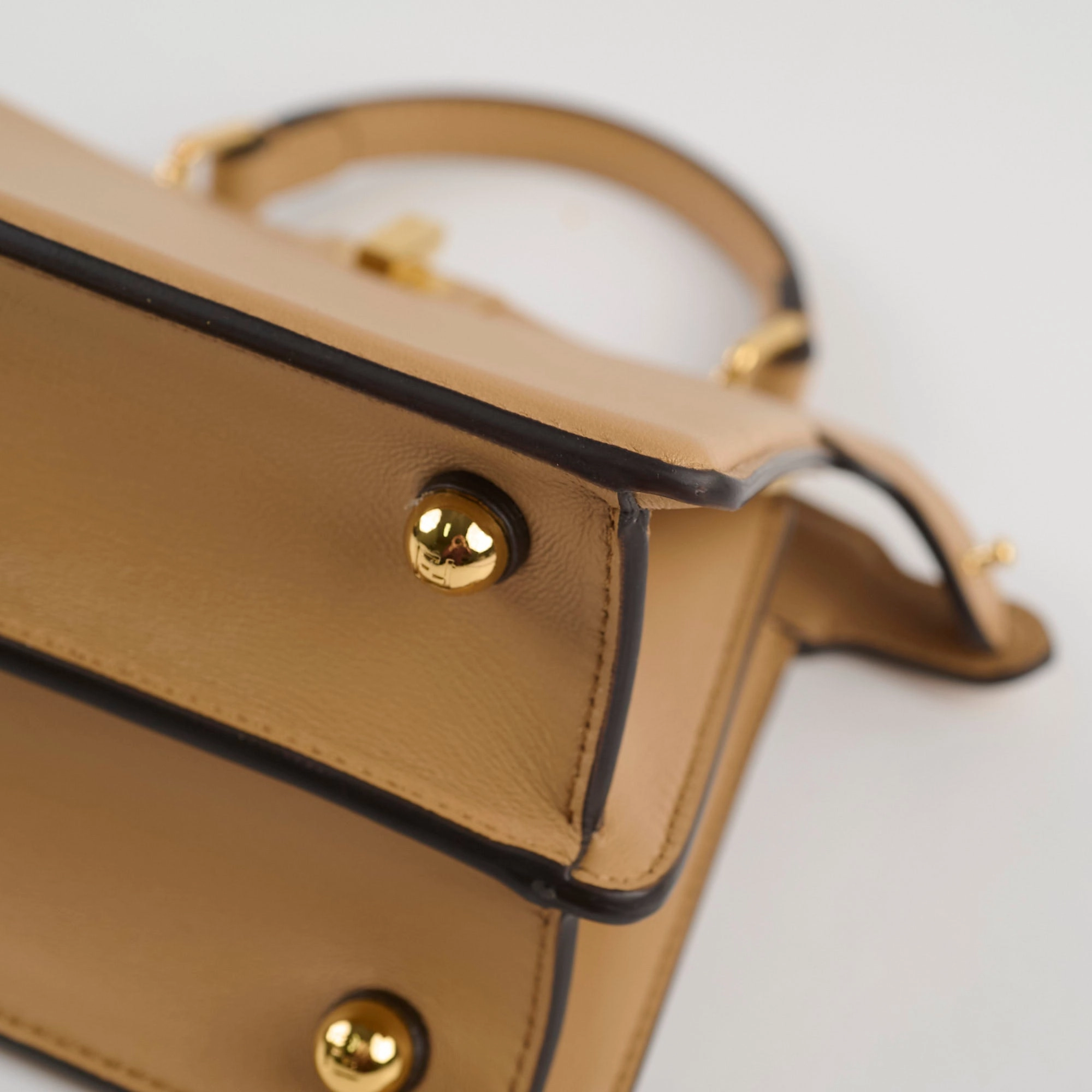 Fendi ISeeU Mini Peekaboo Beige