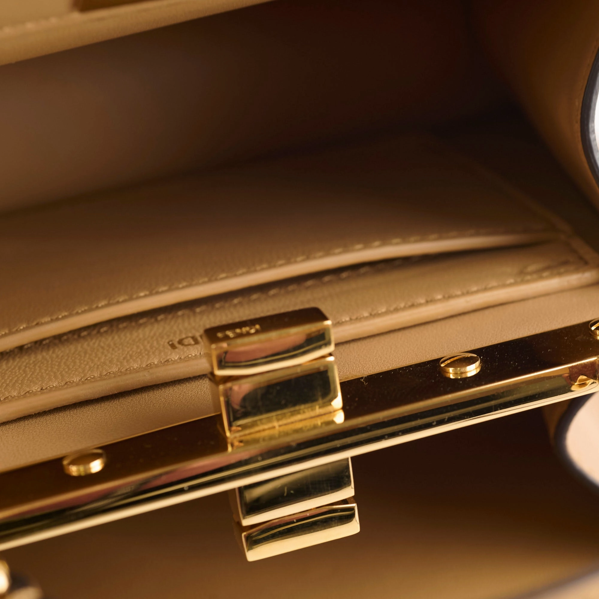 Fendi ISeeU Mini Peekaboo Beige