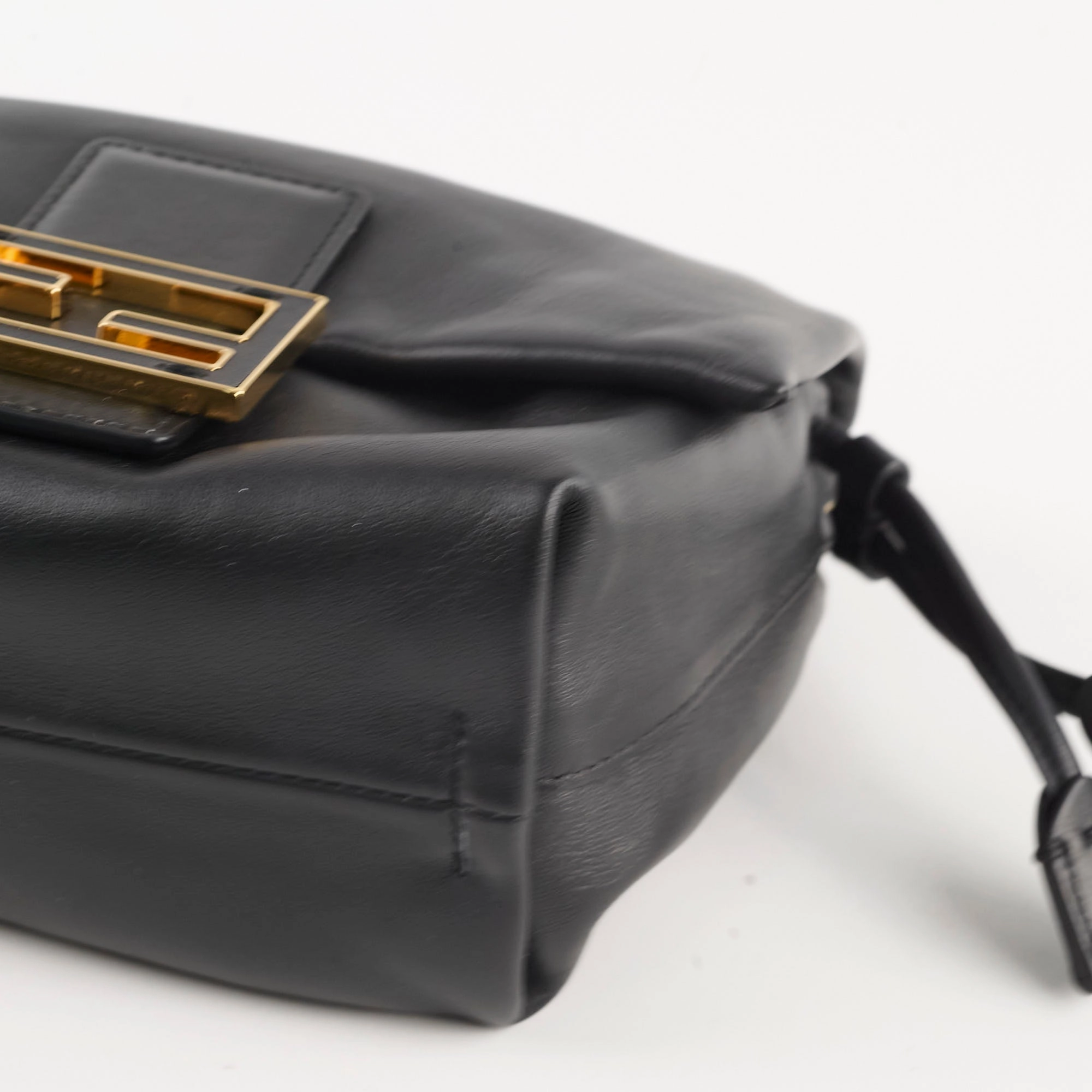 Fendi Mamma Baguette Bag Small