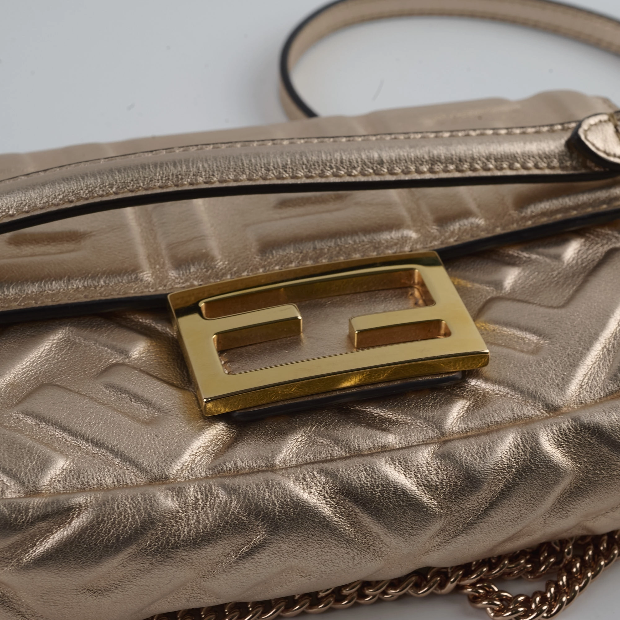Fendi Mini Baguette Pink Metallic