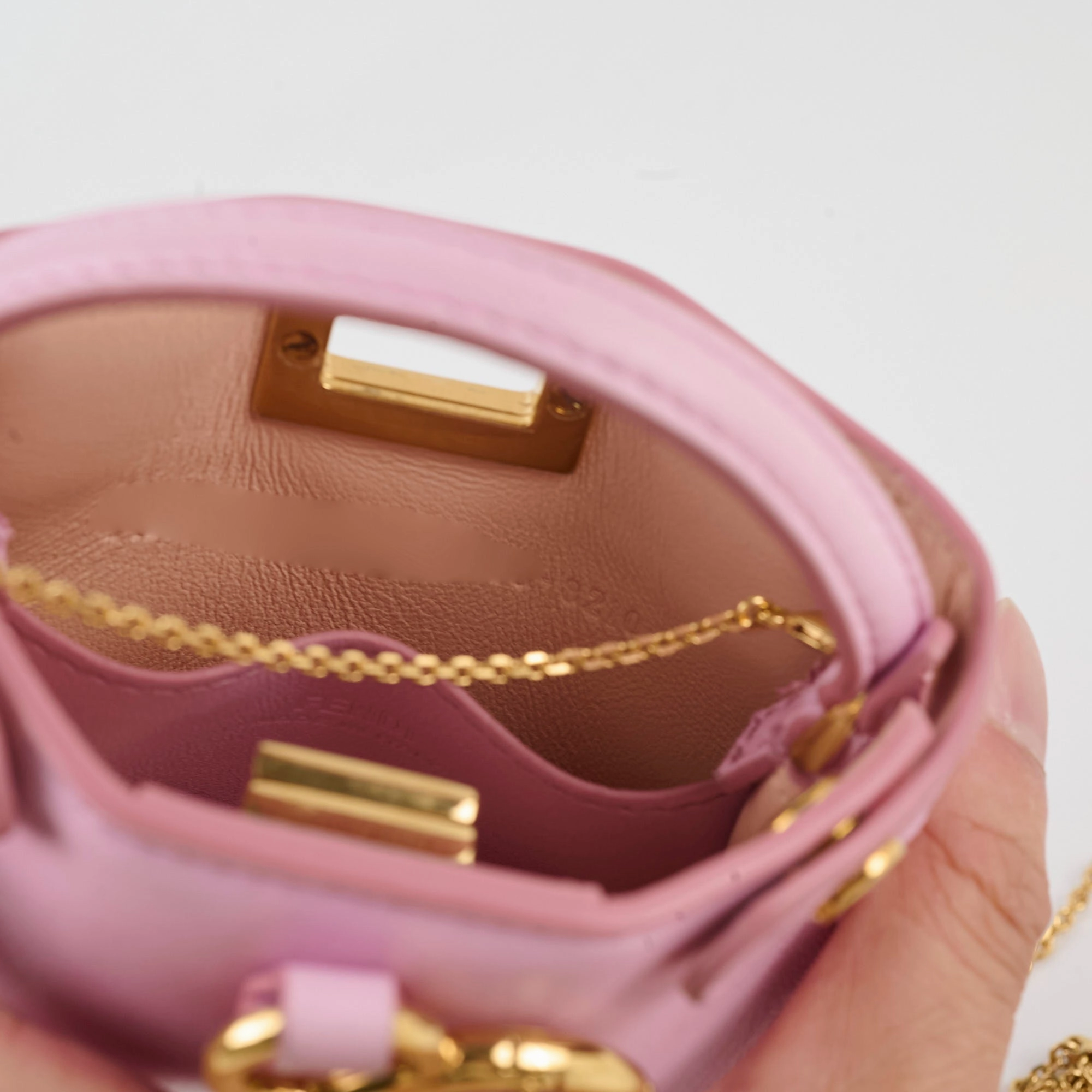 Fendi Nappa Pico Peekaboo Charm Lavanda