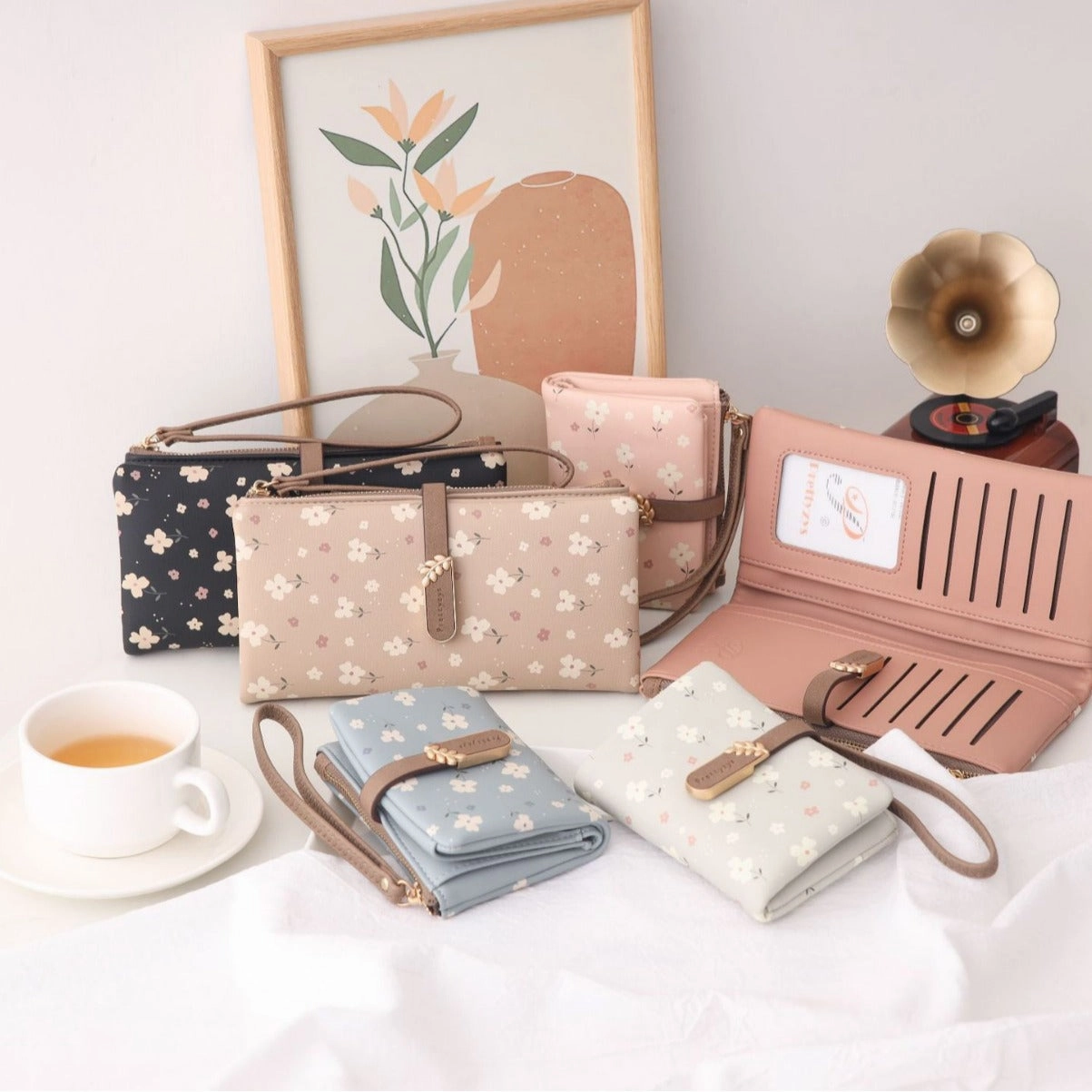 Floral wallet Multi-card wallet