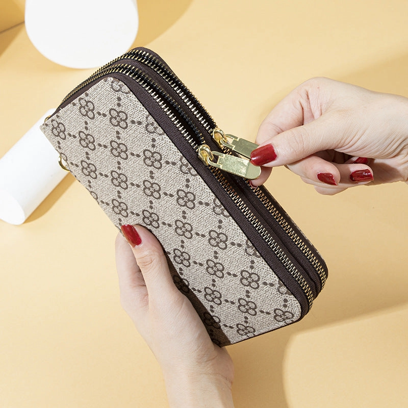 Four-leaf flower printing mobile phone bag wallet
