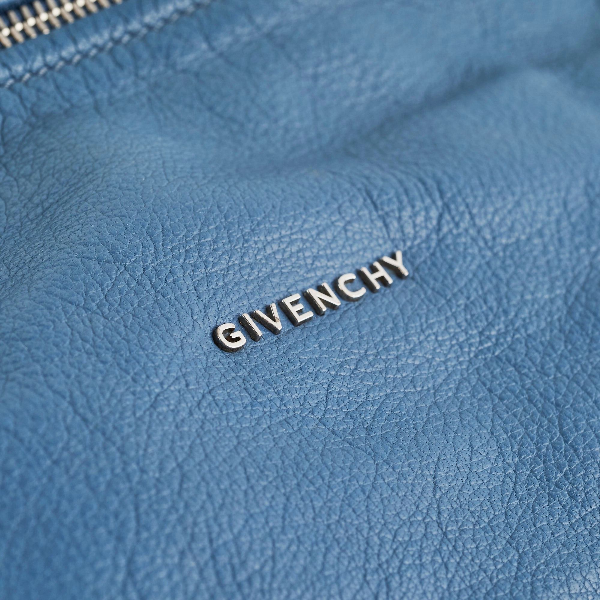 Givency Medium Pandora Goatskin Blue