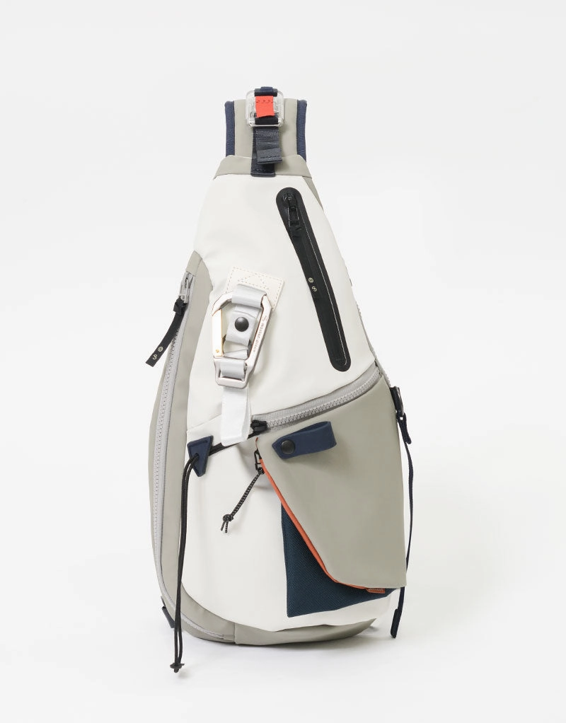 GOOPi MADE  master-piece One-Shoulder Bag No. 02052-GO