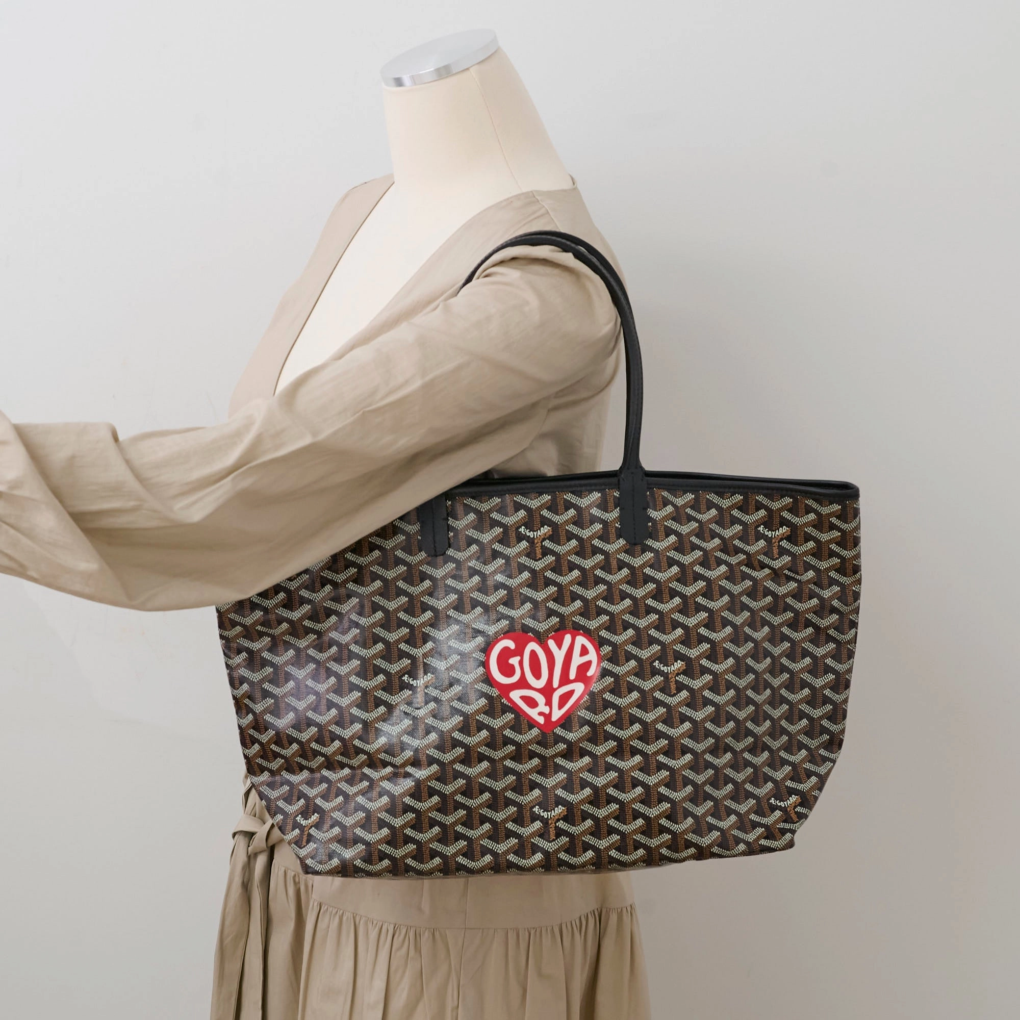 Goyard Saint Louis Tote PM Black with customisation