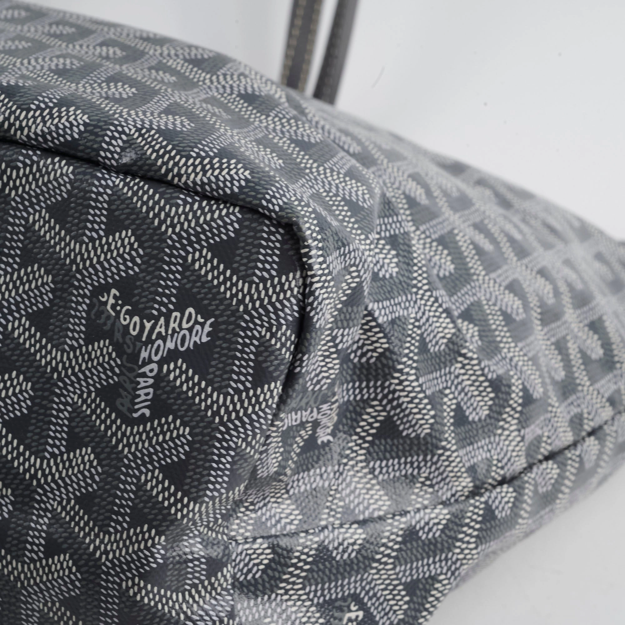 Goyard St Louis PM Grey Shoulder Bag