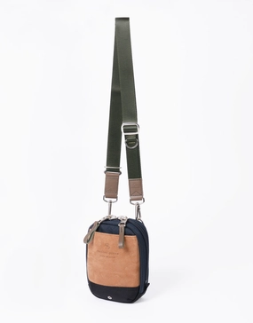 Grave Shoulder Pouch No.03174
