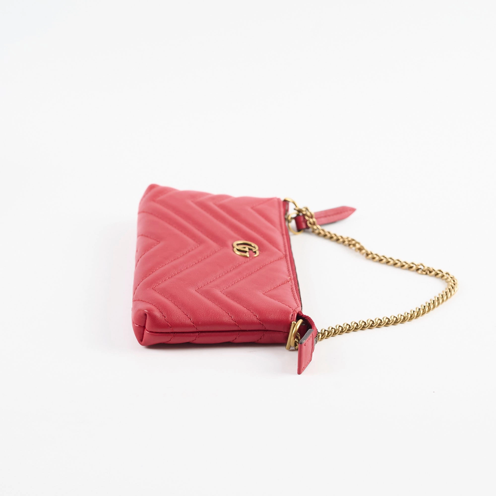 Gucci GG loge Pouch With Chain Red