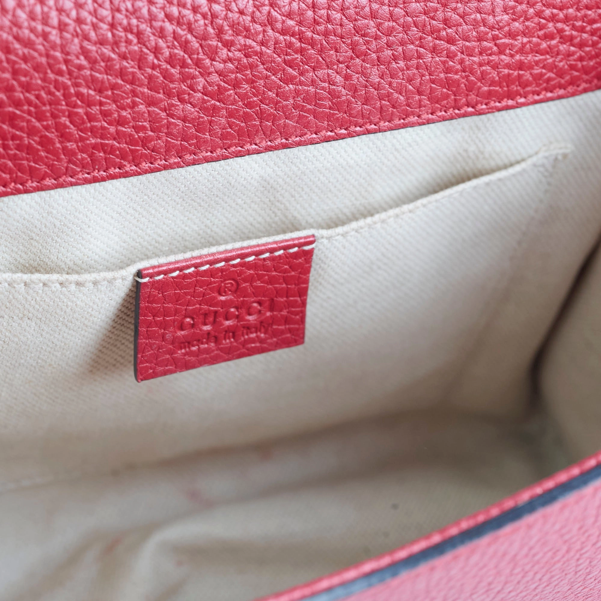 Gucci GG Marmont Top Handle Red