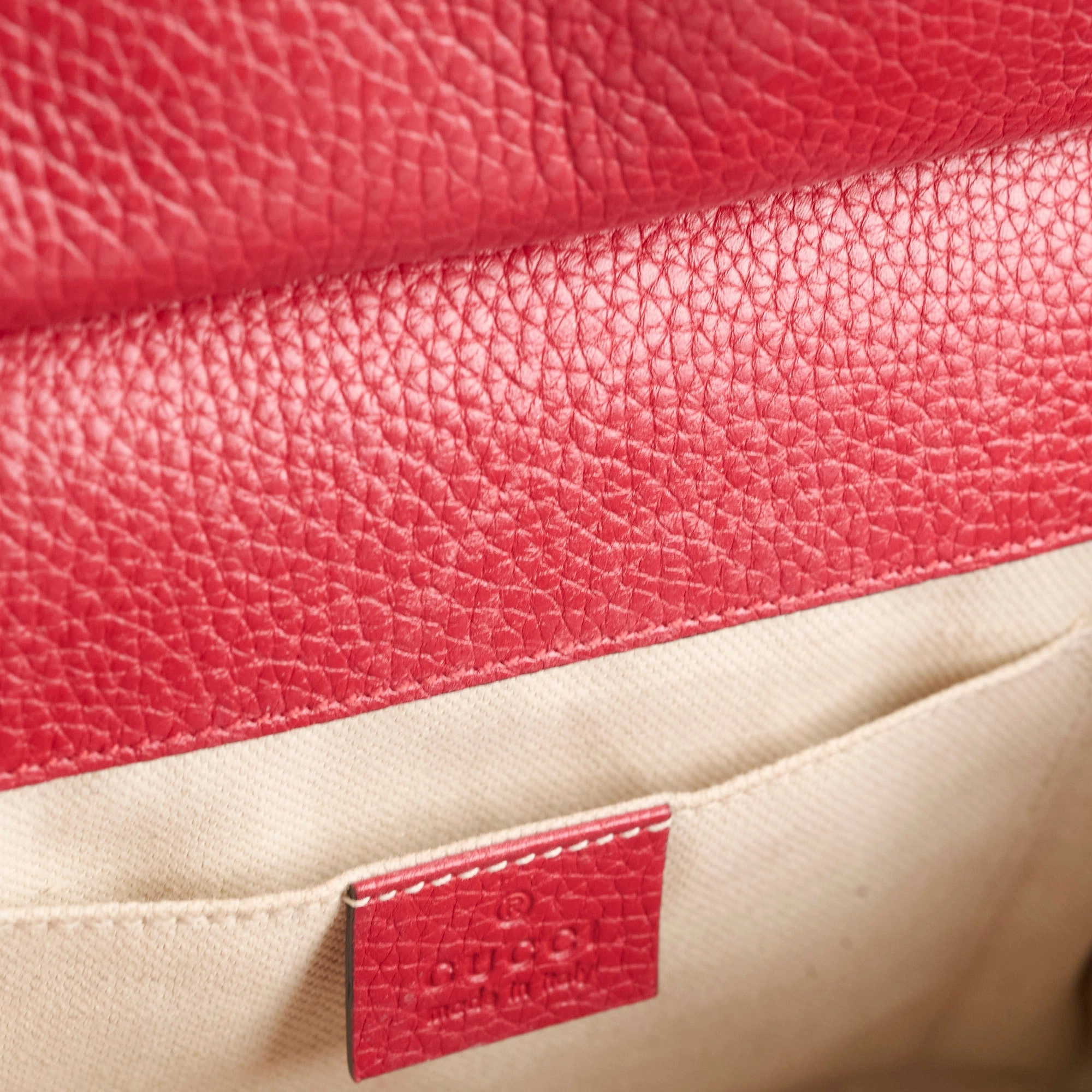 Gucci GG Marmont Top Handle Red