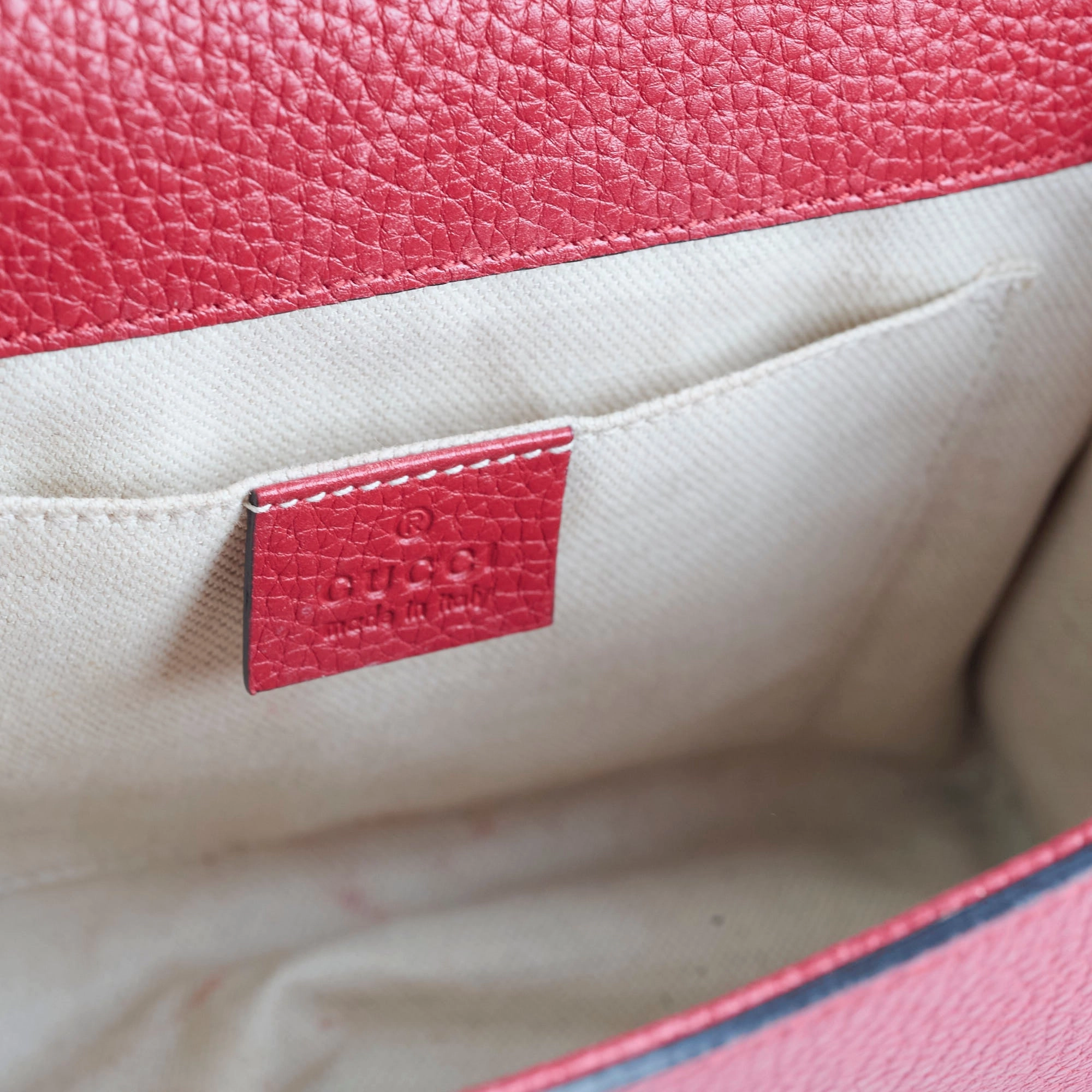 Gucci GG Marmont Top Handle Red