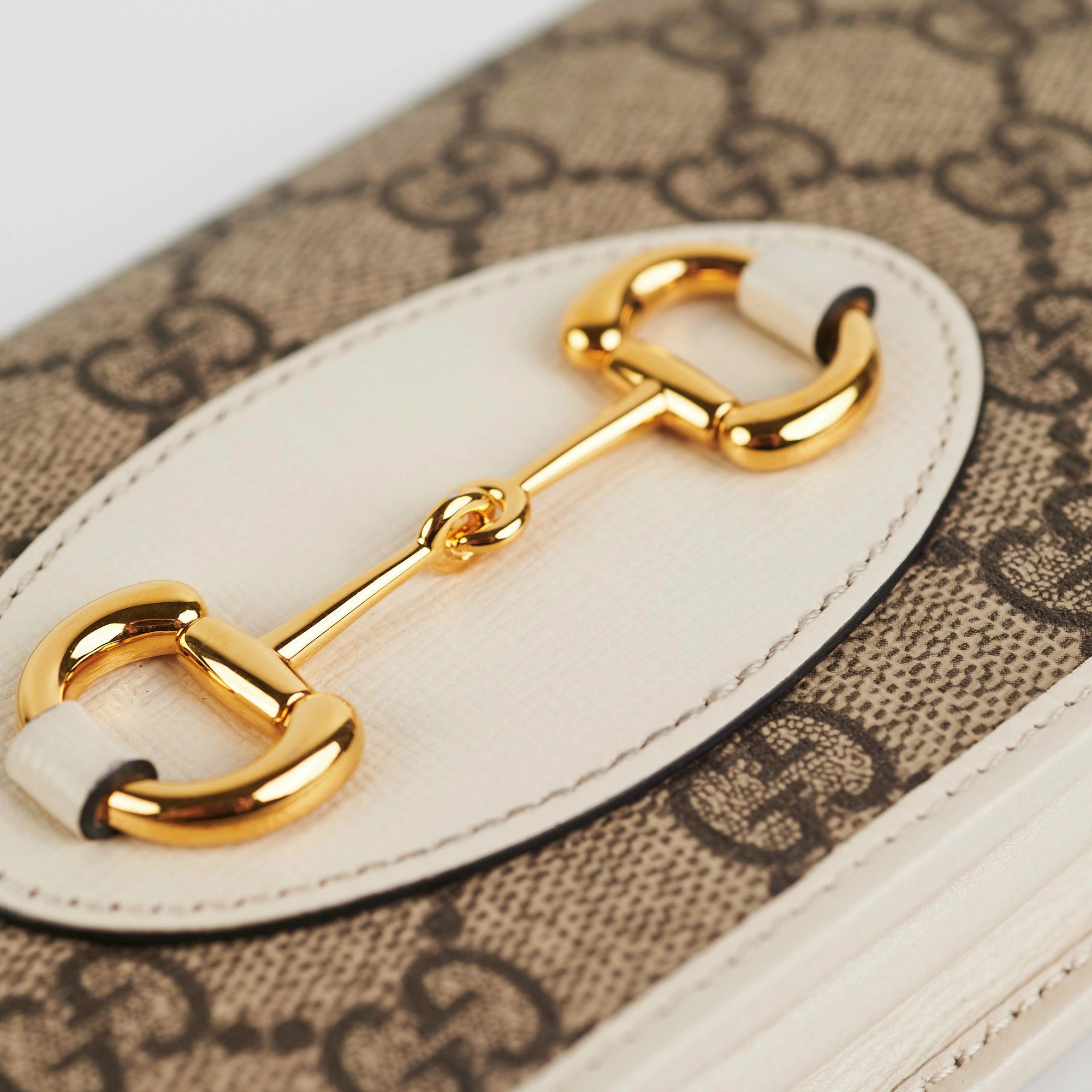 Gucci Horsebit 1955 White Wallet on Chain