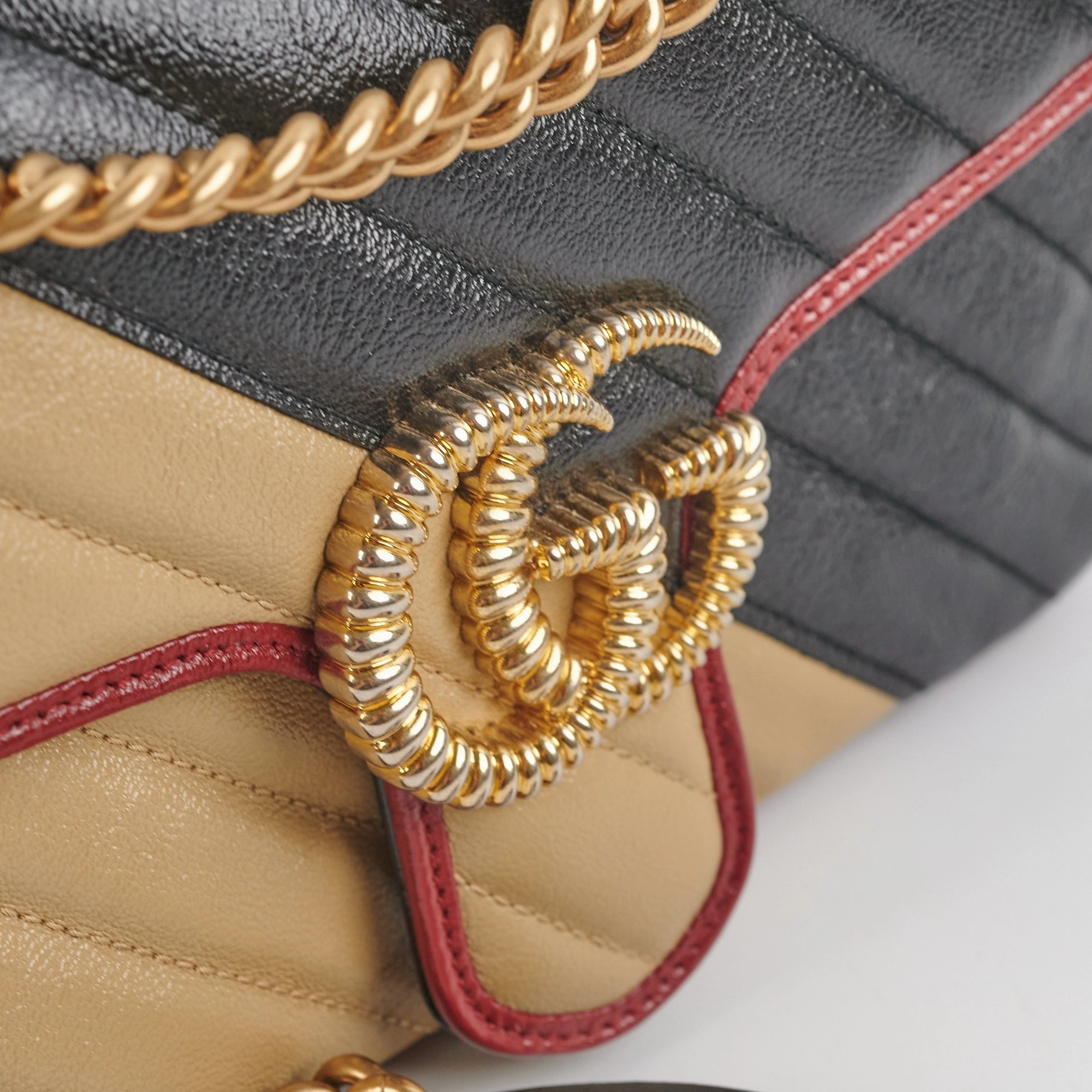 Gucci Marmont Medium Two Toned