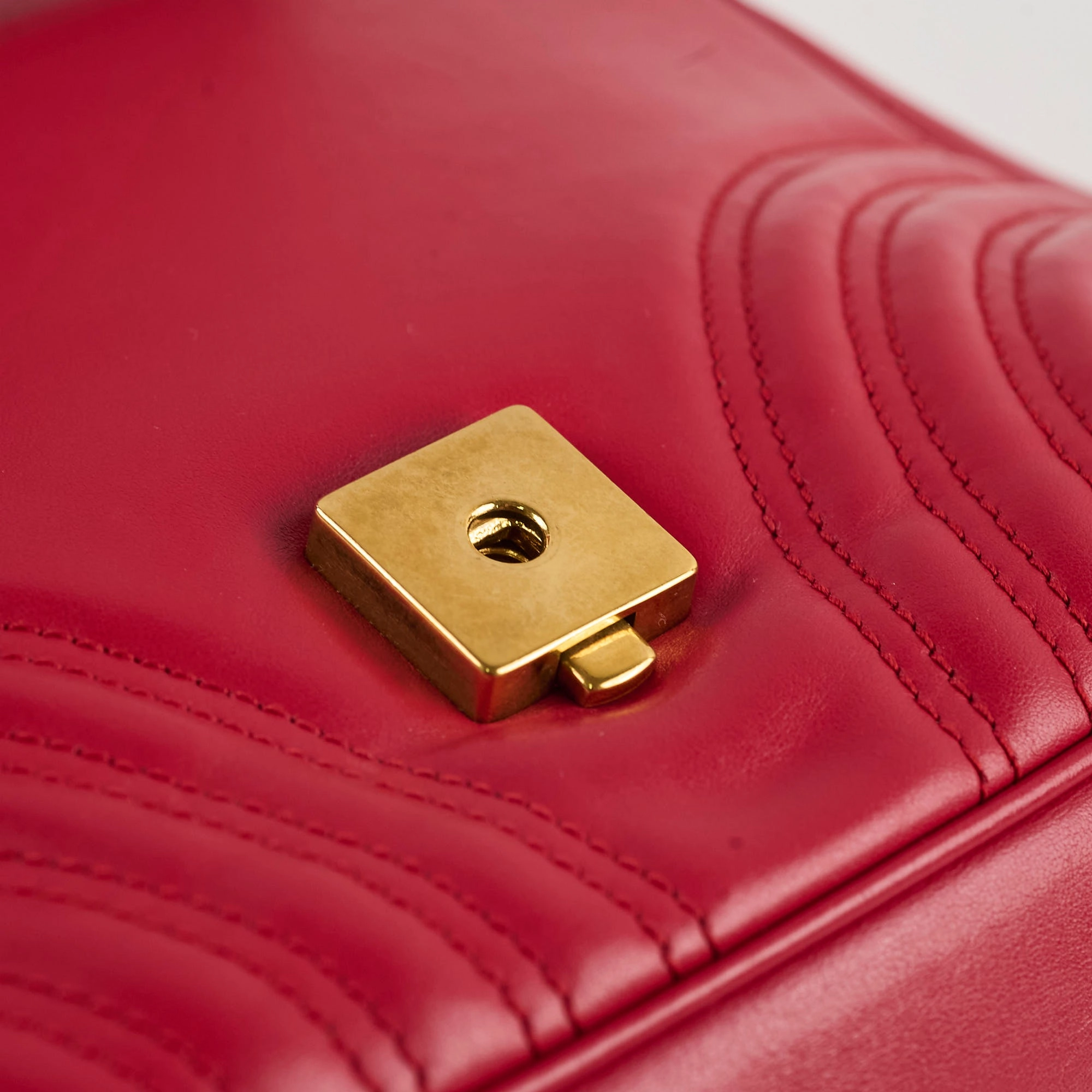 Gucci Marmont Top Handle Red
