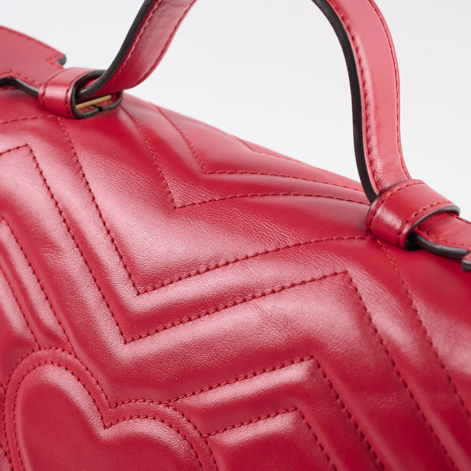 Gucci Medium GG Marmont Top Handle Red