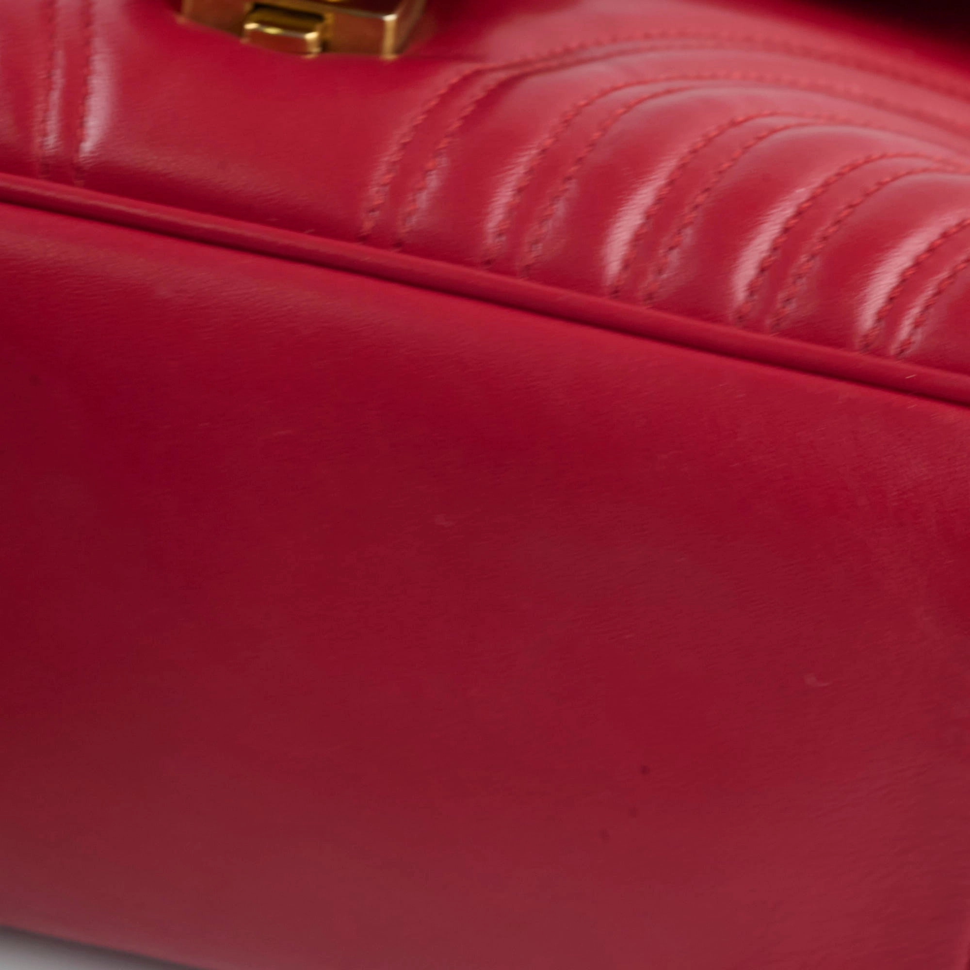Gucci Medium GG Marmont Top Handle Red