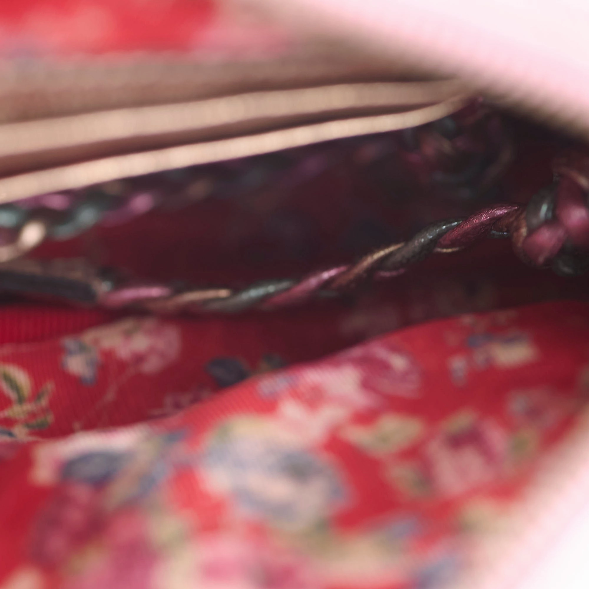 Gucci Mini Trapunated Zumi Crossbody Bag Multicolour