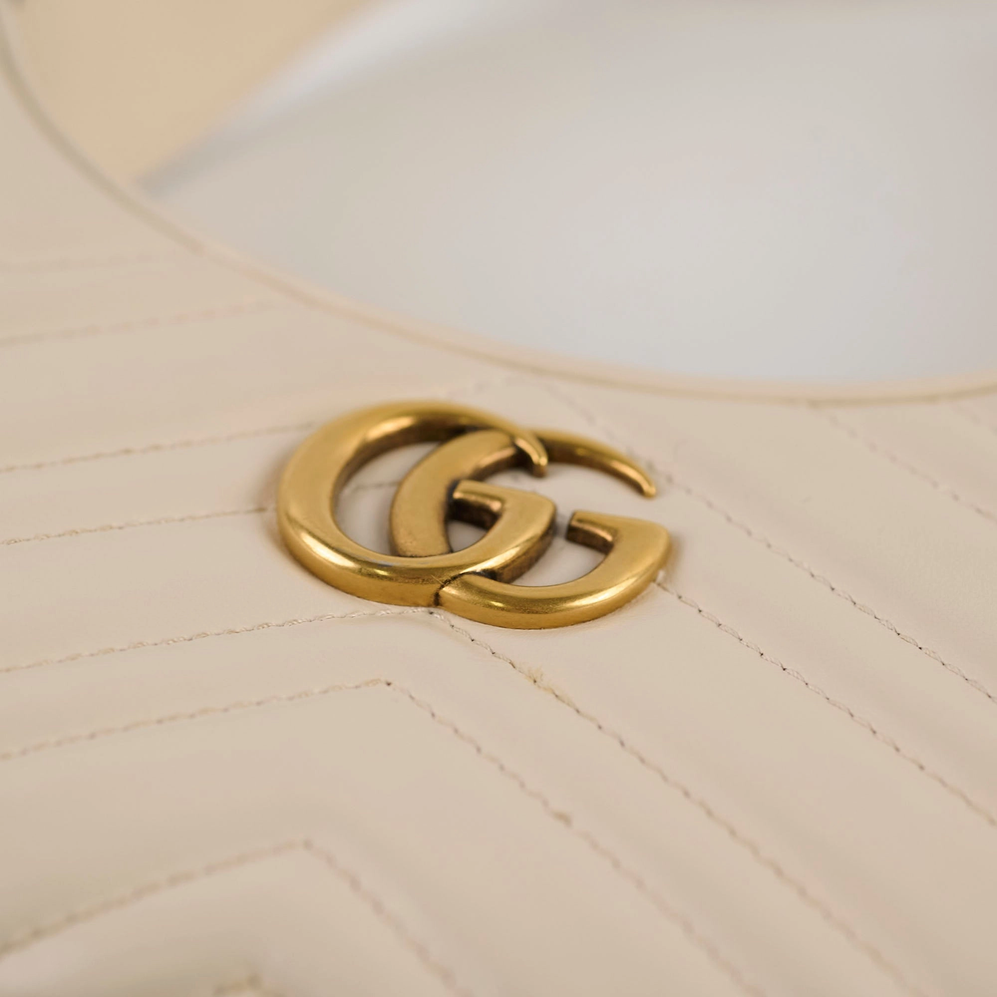 Gucci Small Marmont  Shoulder Bag Ivory